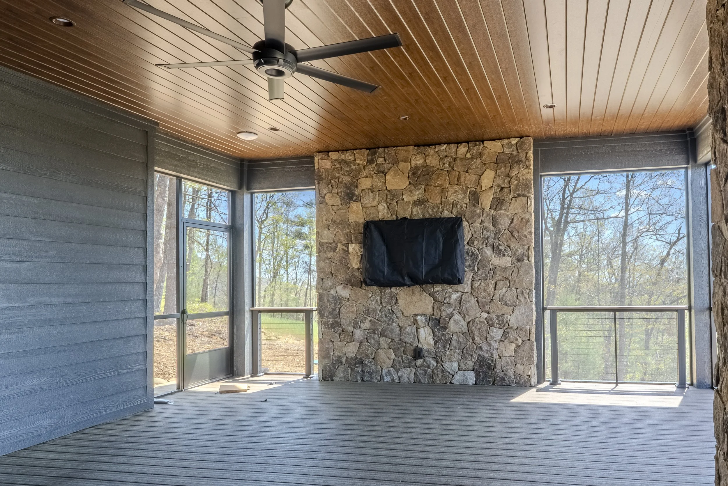 Home-132.jpg