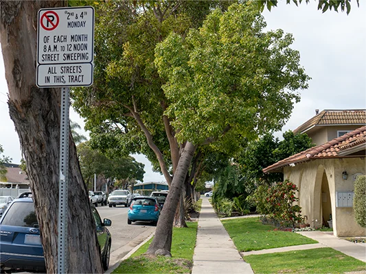 Kona_Street_Parking_Healing Waters.jpg