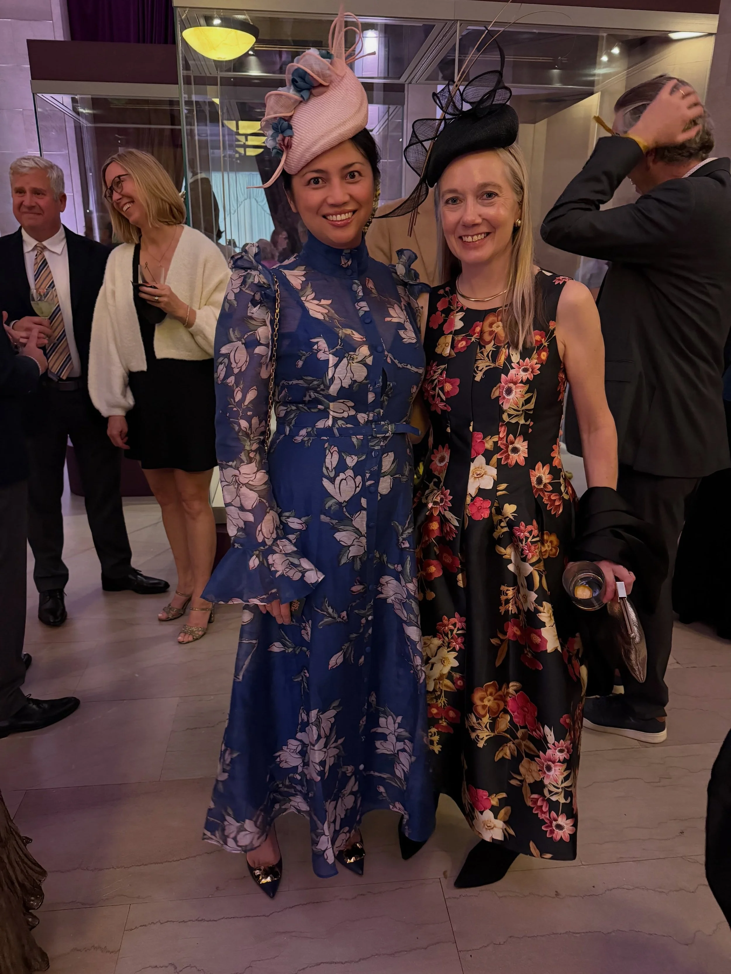 A beautiful night of &ldquo;Paris Couture&rdquo; exhibition preview @artsmia.
#artmia #karenmorrismillinery #couture #fashion #hat