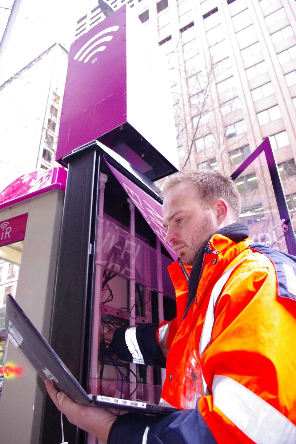 telstra-air-launch-3.jpg