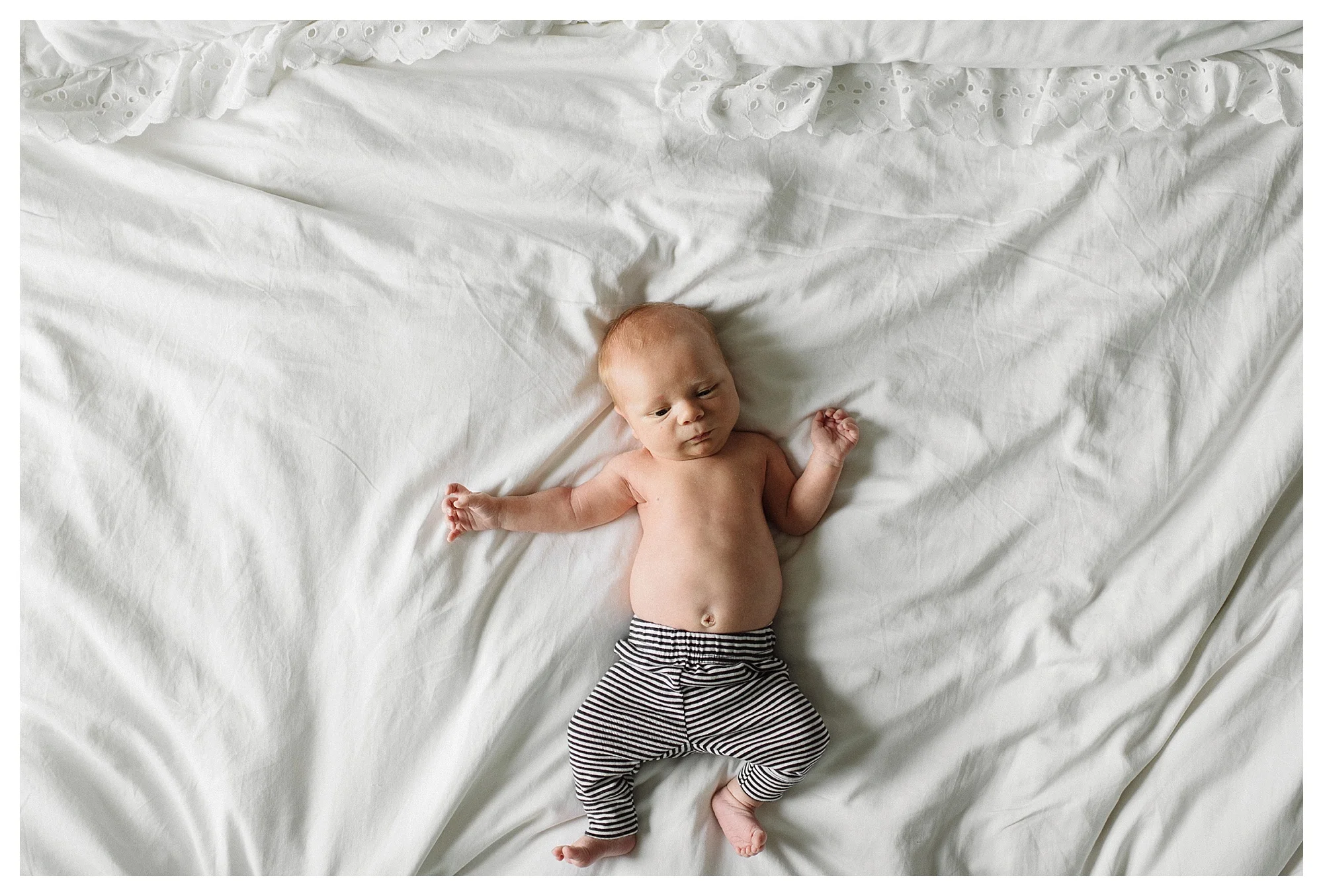 lake county newborn photographer, lifestyle photography, chicago phootgrapher, newborn, baby led, organic, bella nicole photography