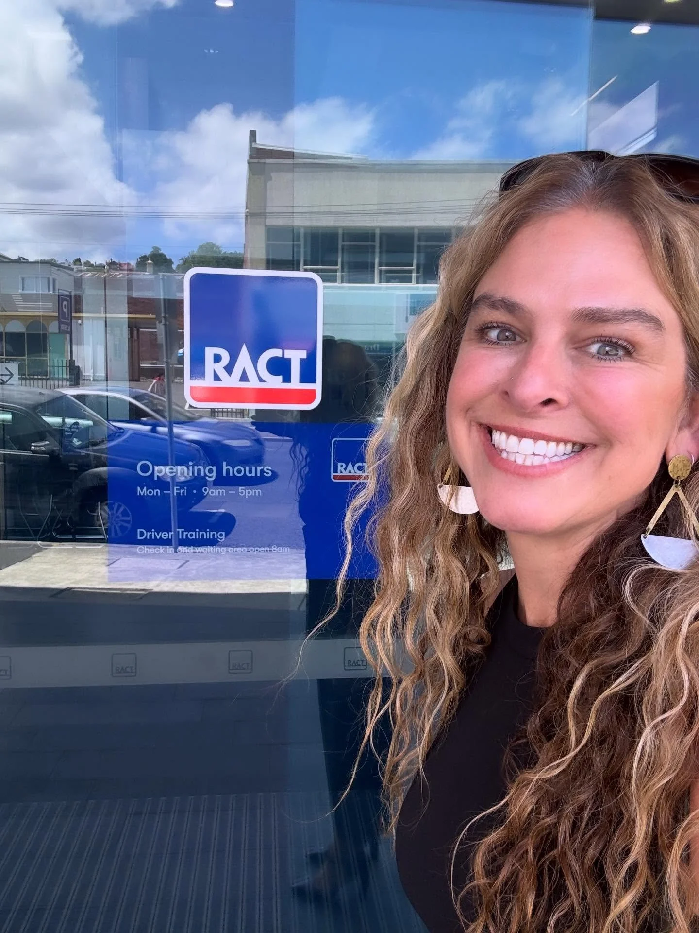 3 different science-based wellness talks in 4 days!

1. For the Department of Police, Fire, and Emergency Management, I spoke about Brain Health for Mental Wellbeing. Thank you, Matthew Richman. 

2. For Tourism Tasmania, I spoke about Taming Negativ