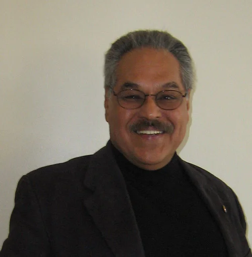 01_luis_valdez_(principal).jpg
