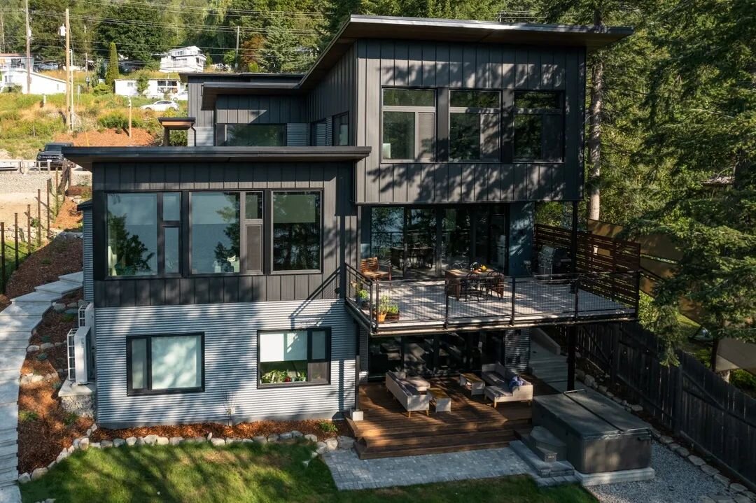 Thankful for collaboration⁣✨⁣
⁣⁣
General Contractor: Straightline Carpentry⁣⁣⁣⁣⁣
Interior Design: Covet Interiors⁣⁣⁣⁣⁣
Photography: Tamarack⁣⁣⁣⁣⁣
⁣⁣
#currentlycoveting #custom #kootenaydesign #houseenvy #chiefarchitect #interiordesign #roomwithaview 