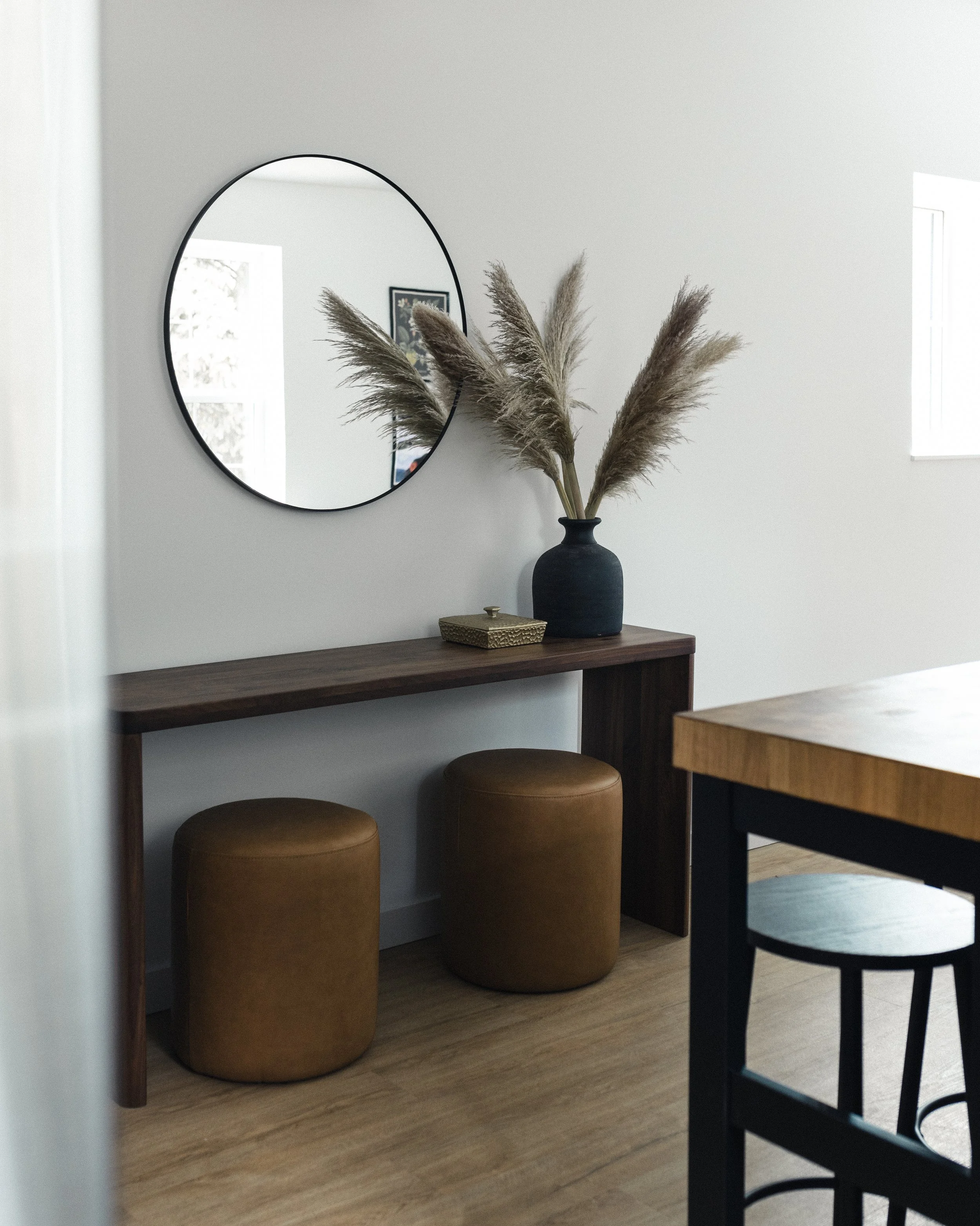 202 - Entryway.jpg