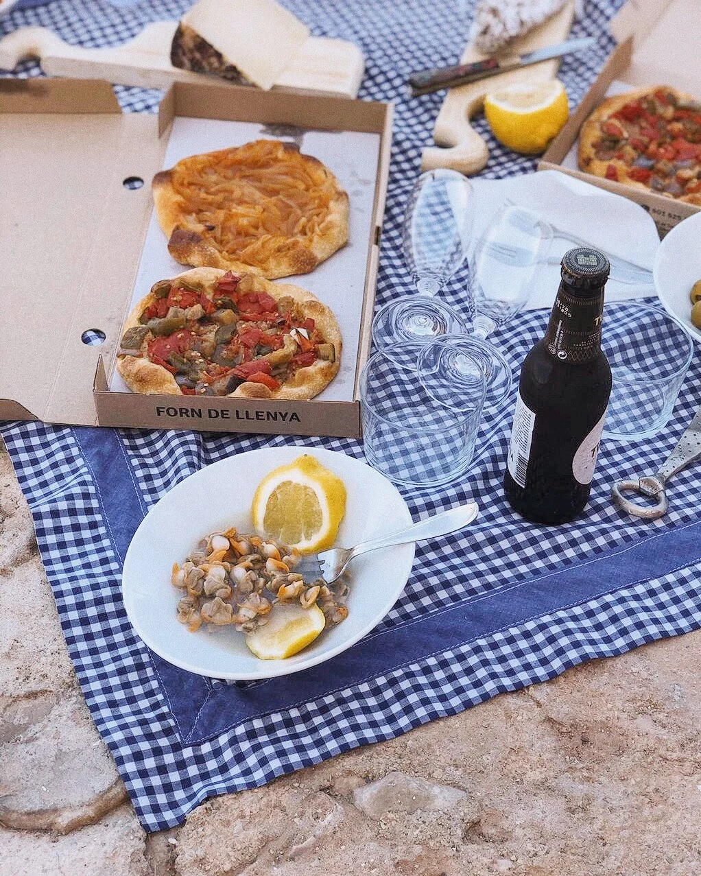 El verano en una lata, por María G. Aguado