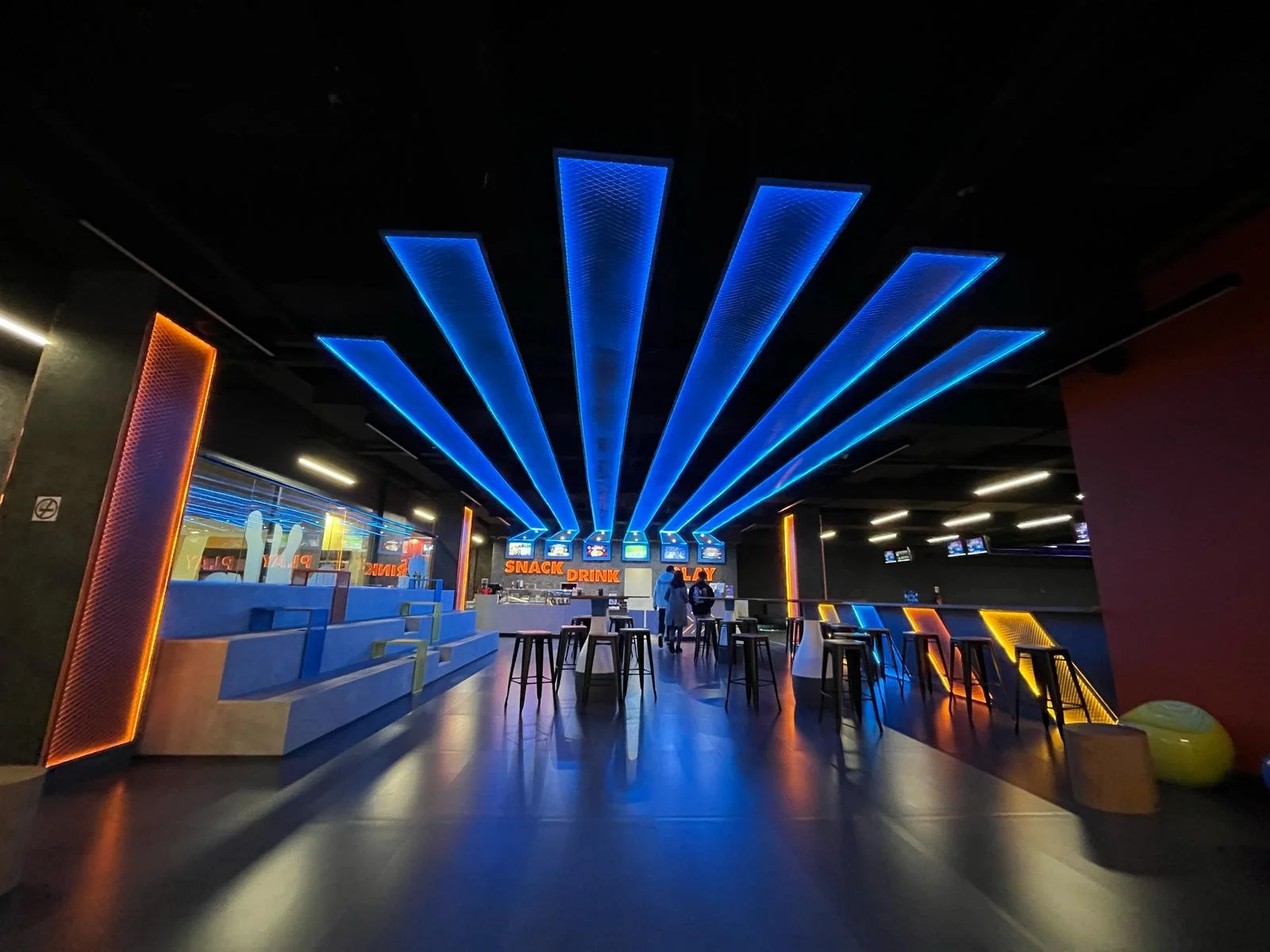 BOWLING ALMAZAR