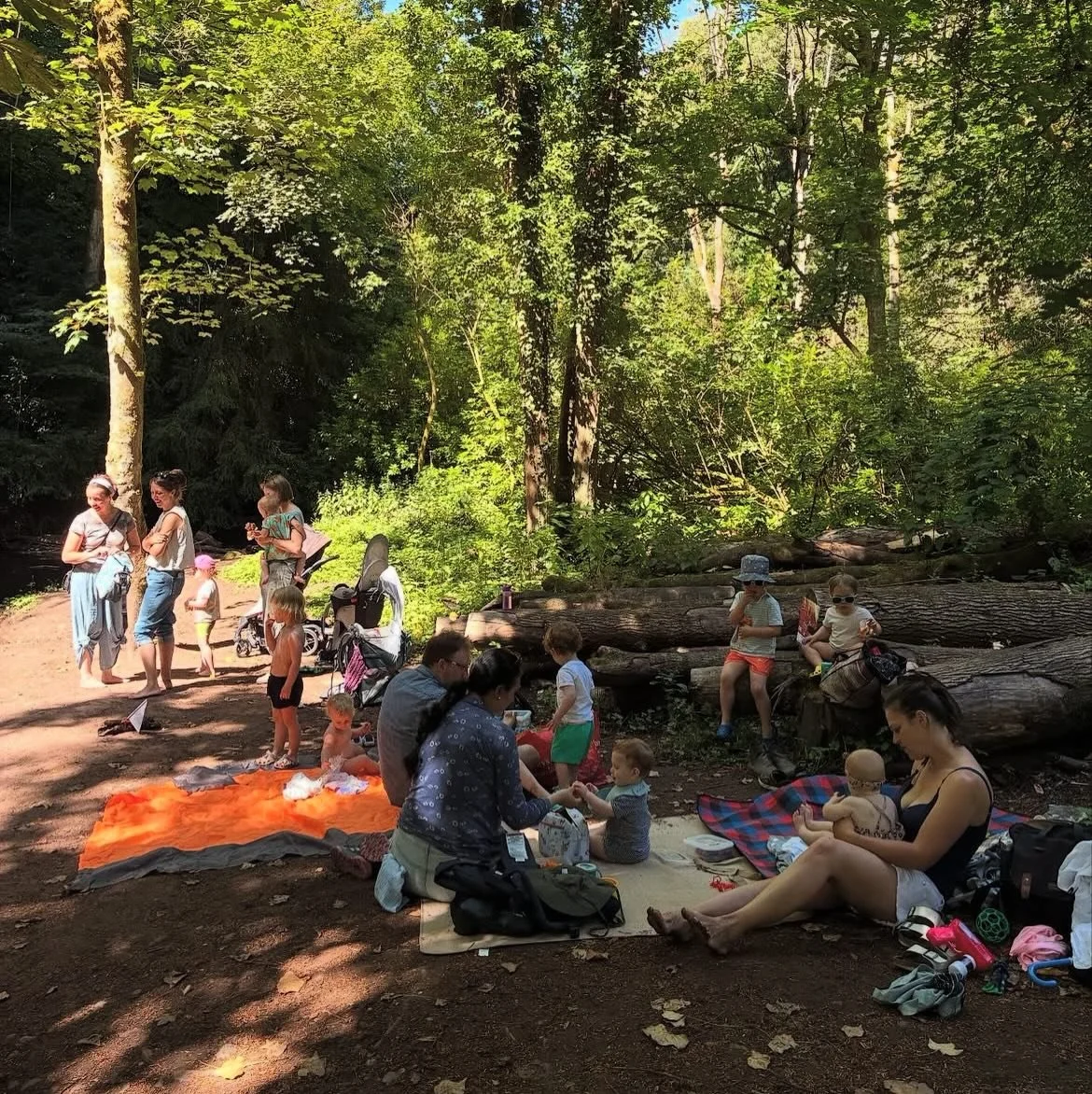 What a selection of fabulous photos from recent @blaze.trails walks 😍🥾

Lots of shady picnics, and plenty of suncream when out in the elements! ☀️🥪

Pram friendly, baby-carrying or walks suitable for little legs - at @blaze.trails we aim to offer 