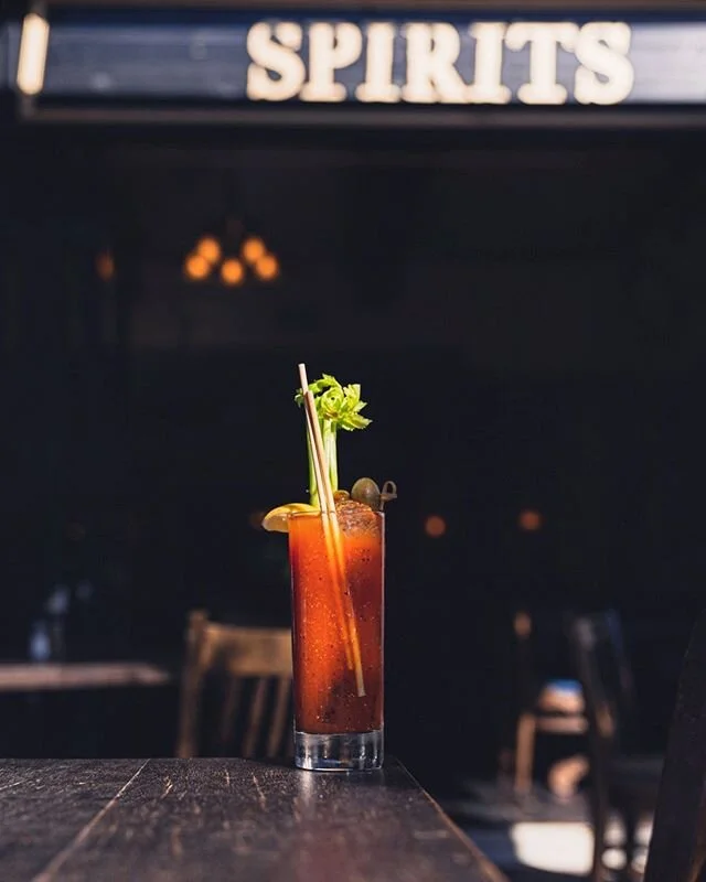 While on lock down, a long Holiday Weekend is still a great opportunity to raise your spirits  with an extra excuse for some day time adult beverages... We'd go with this wonderful bloody or 3 from our friends @theordinarie ⠀⠀⠀⠀⠀⠀⠀⠀⠀
food + beverage 