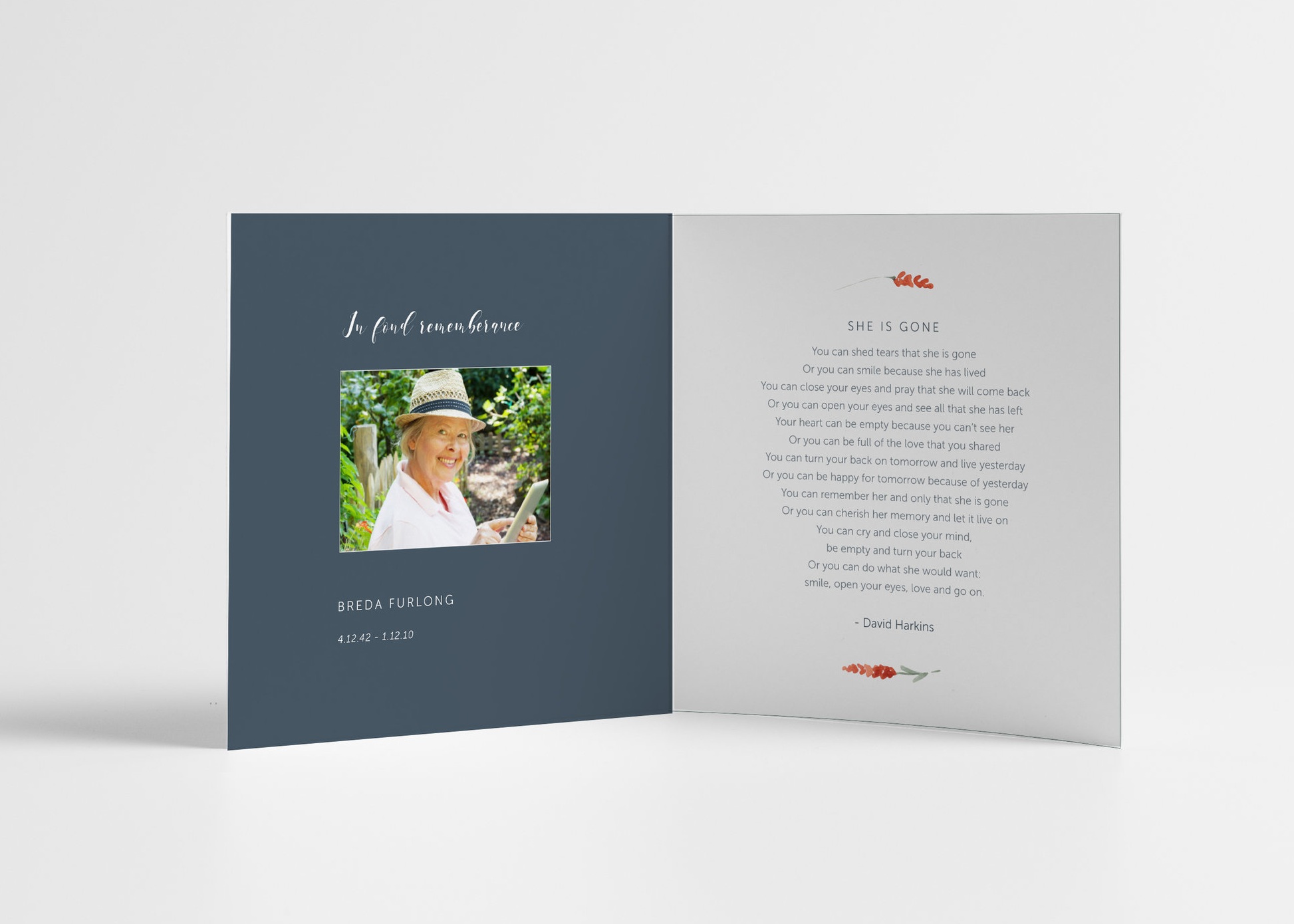 Memorial Card | Remembrance Card | Red And Green Wreath Design | Image 3 | Remember Me Cards | Buy Online Ireland