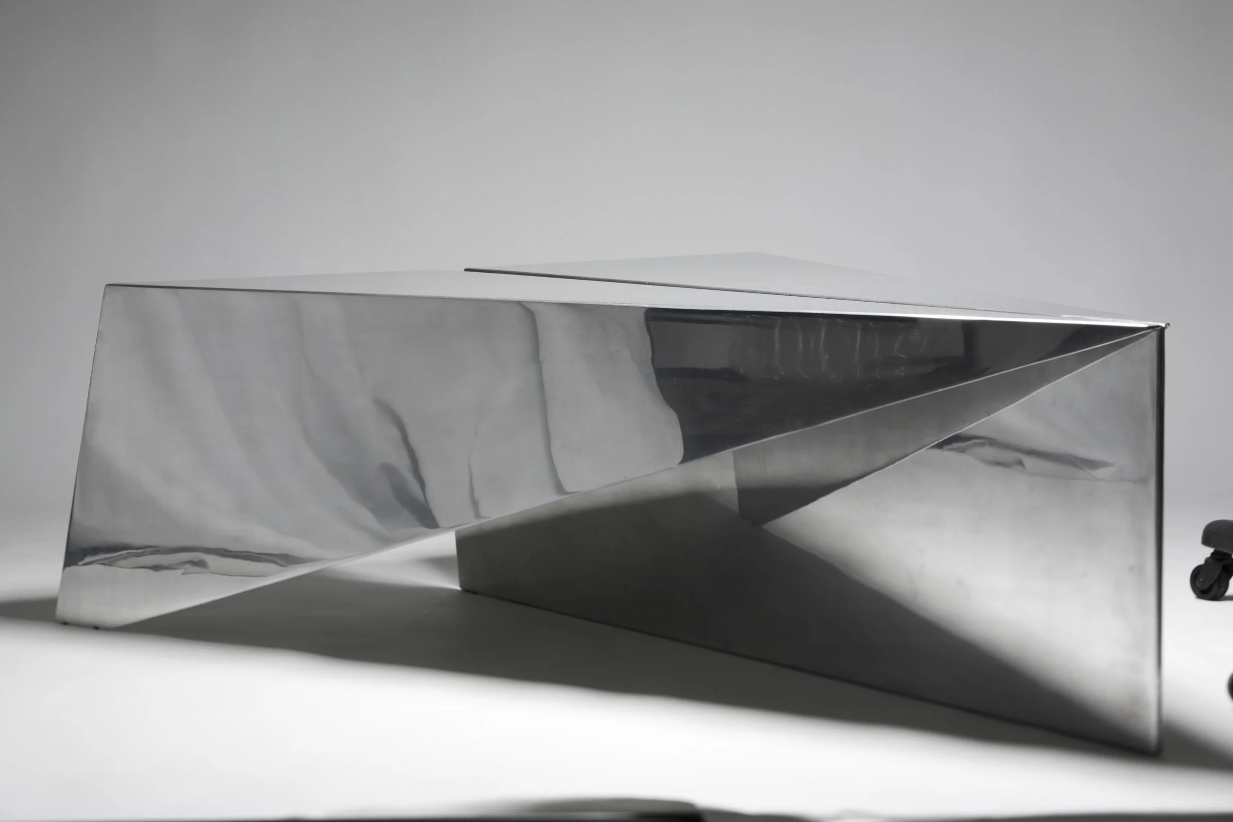 2011_KarenChekerdjian_03_WORKS_IQAR_Ph.NadimAsfar.jpg