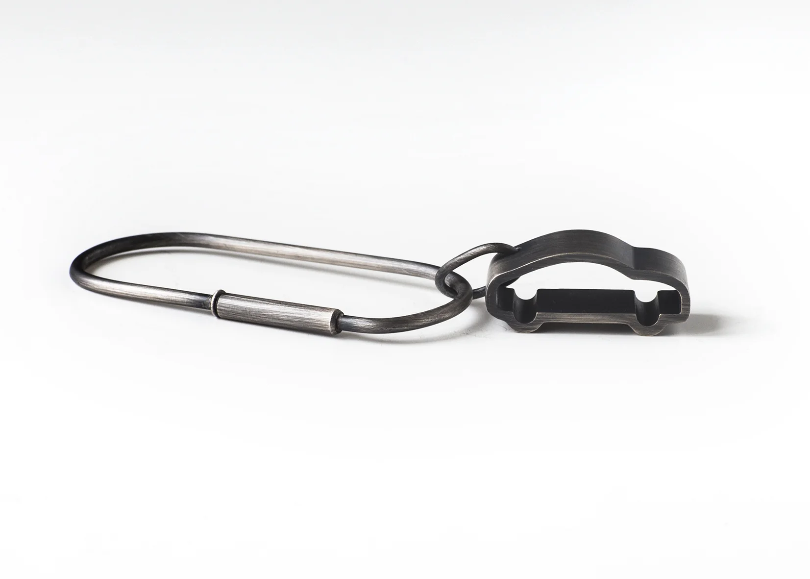 Karen Chekerdjian_Series_Keychain_Car_NAsfar_2016.jpg