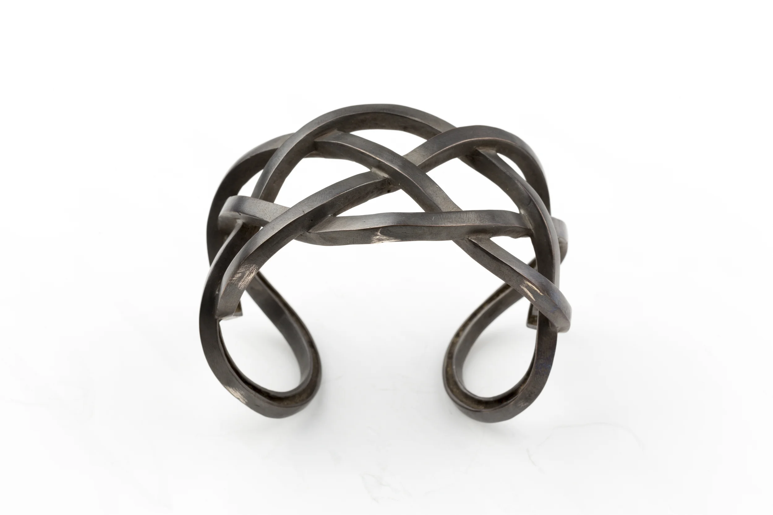 NAsfar_2016_KarenChekerdjian_IntrecciBracelet_032.jpg