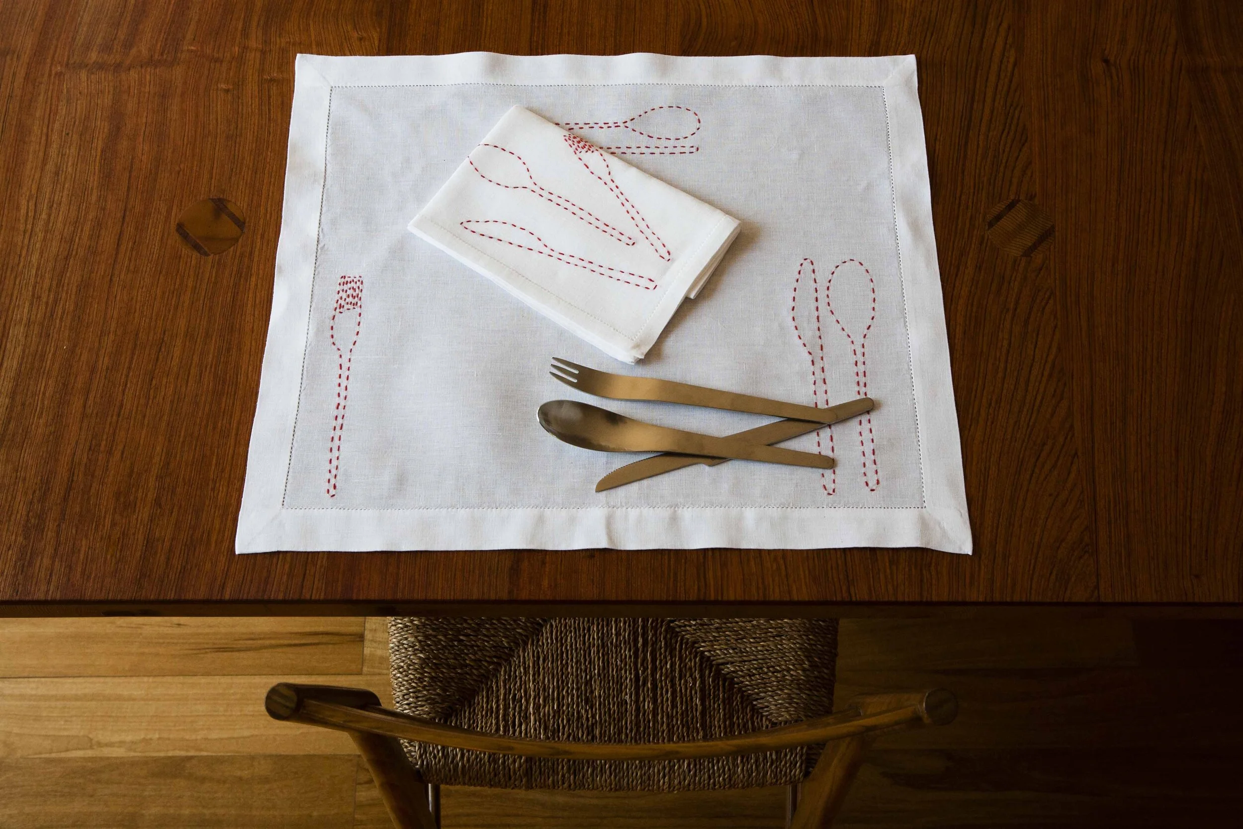 Forks and knives2.jpg