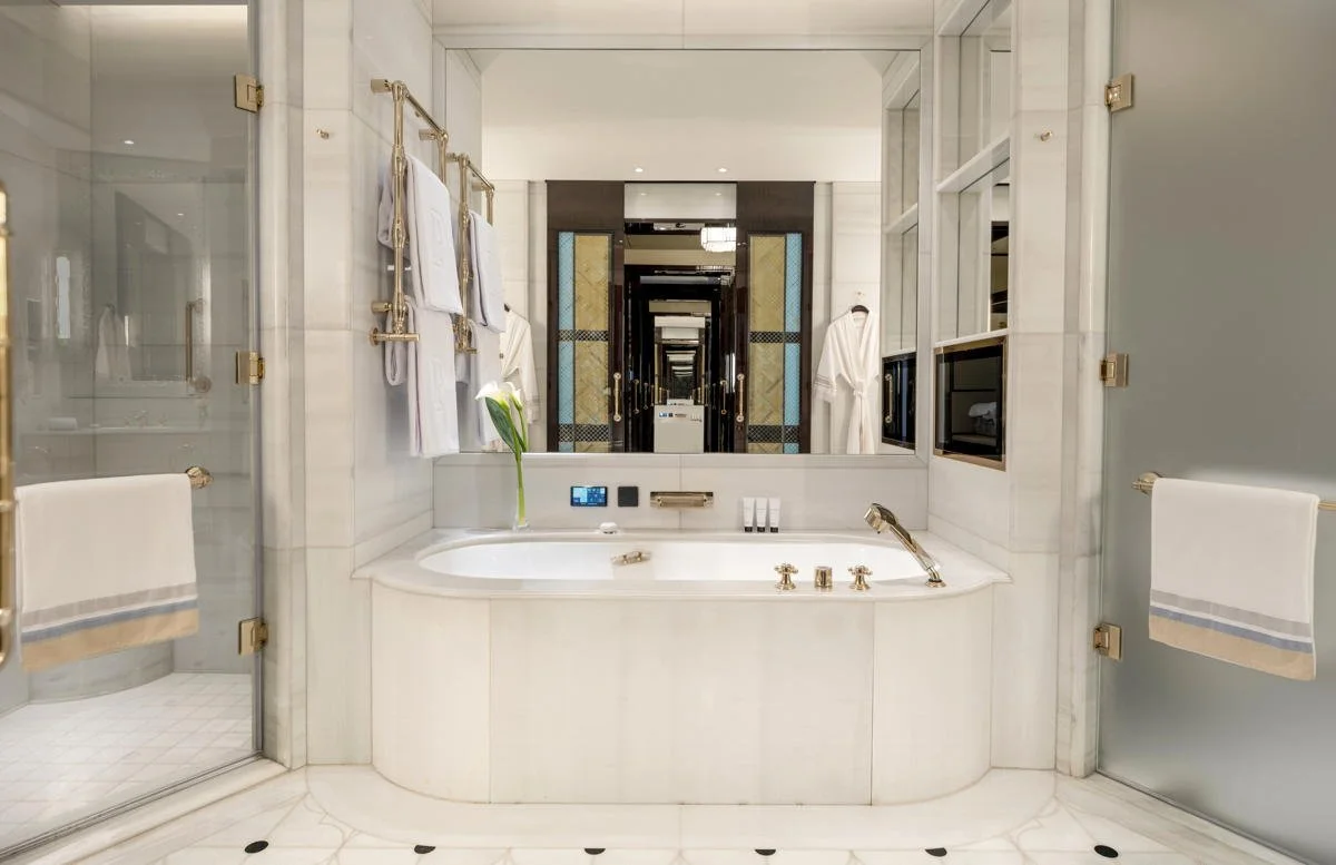 The Peninsula Istanbul Room - Bathroom.jpeg