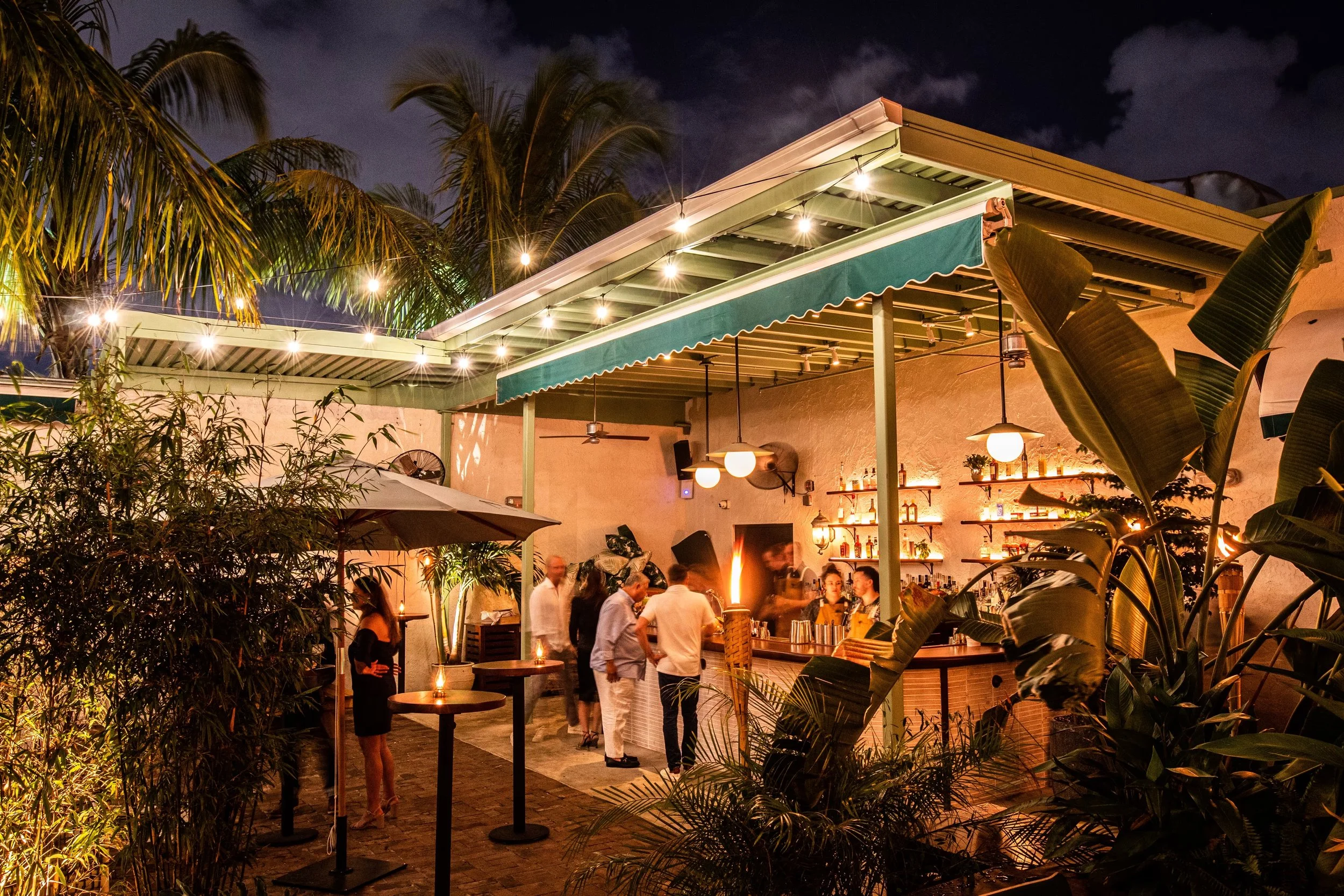 Sunny_s_Exterior_Cleveland_Miami-11_nluxus.jpeg