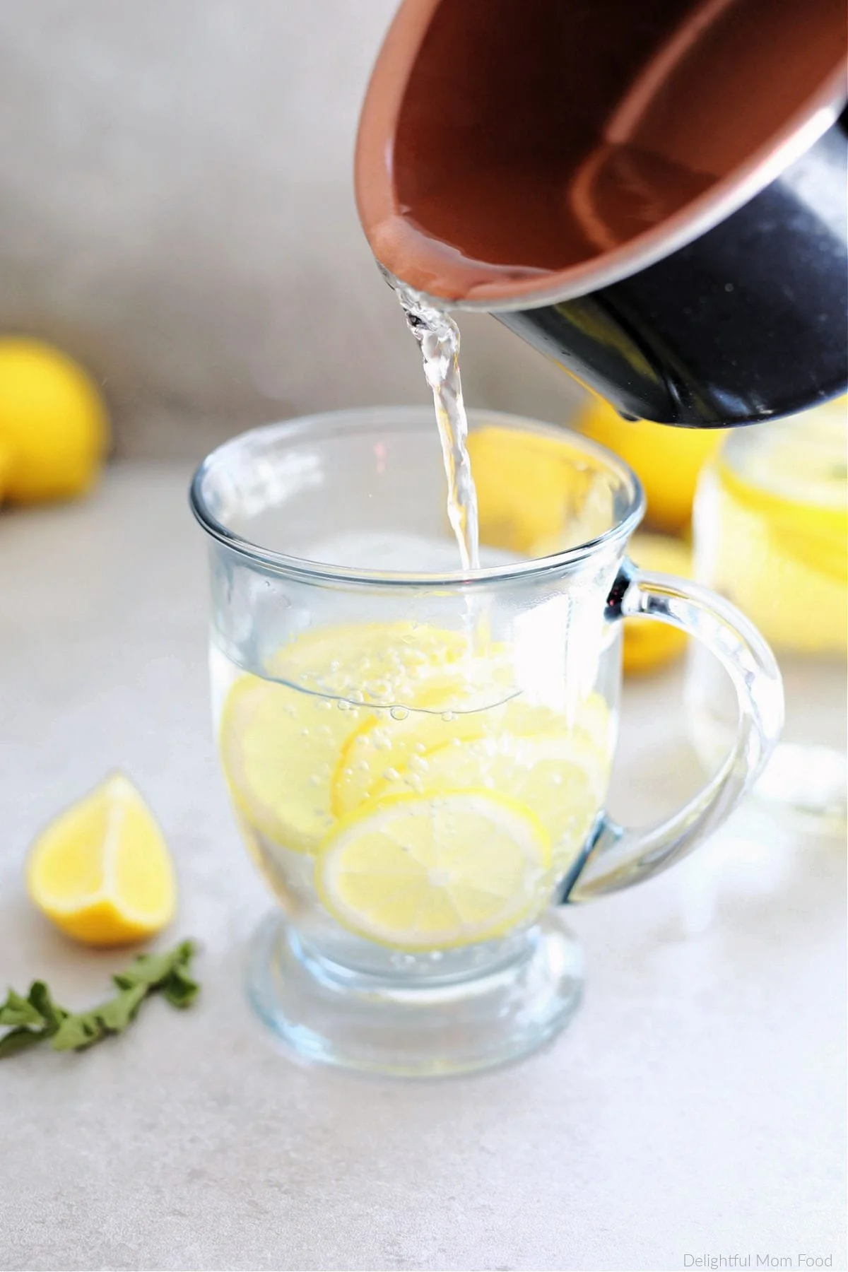 benefits-of-lemon-water-in-the-morning.jpg