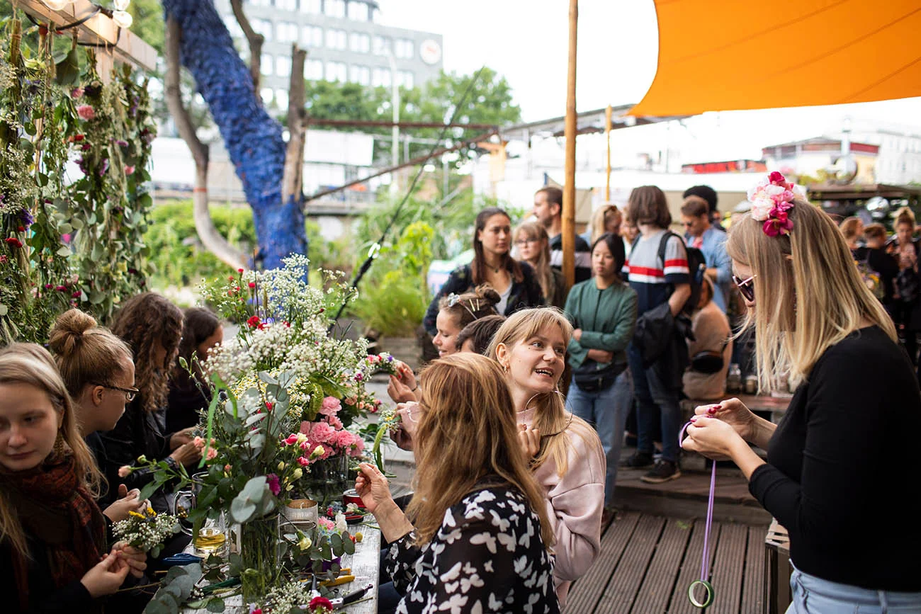 Midsommar Fest mit tollwasblumenmachen.de im Urban Spree