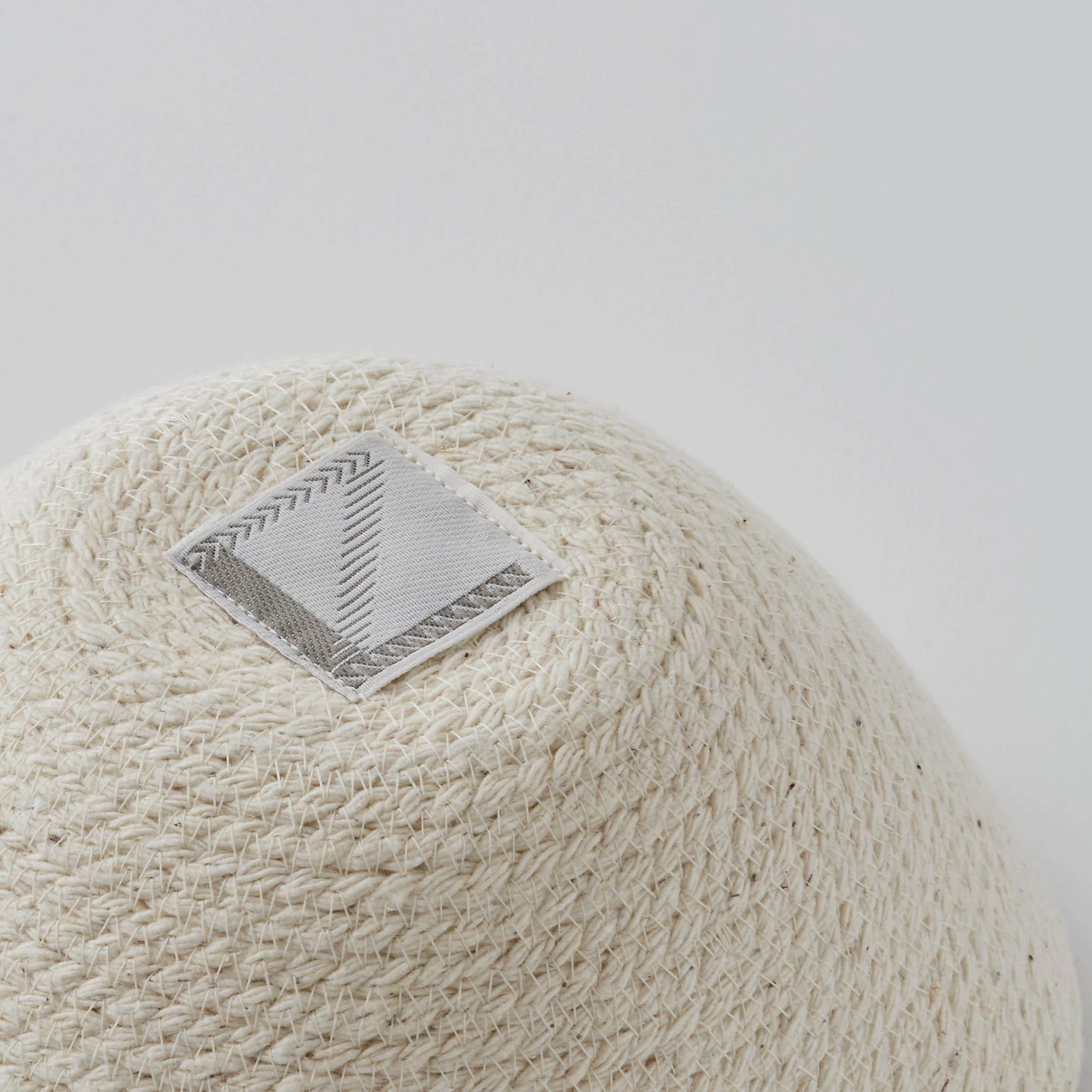 White cord basket - small detail-2.jpg
