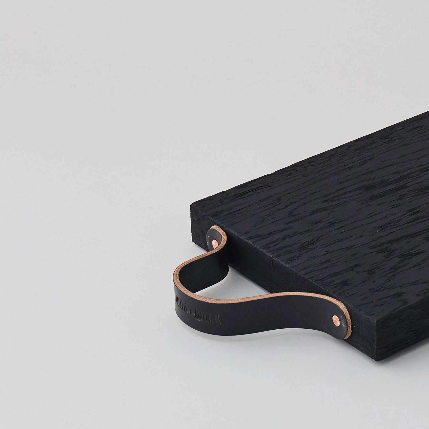 Charred Oak Bread Board handle.jpg