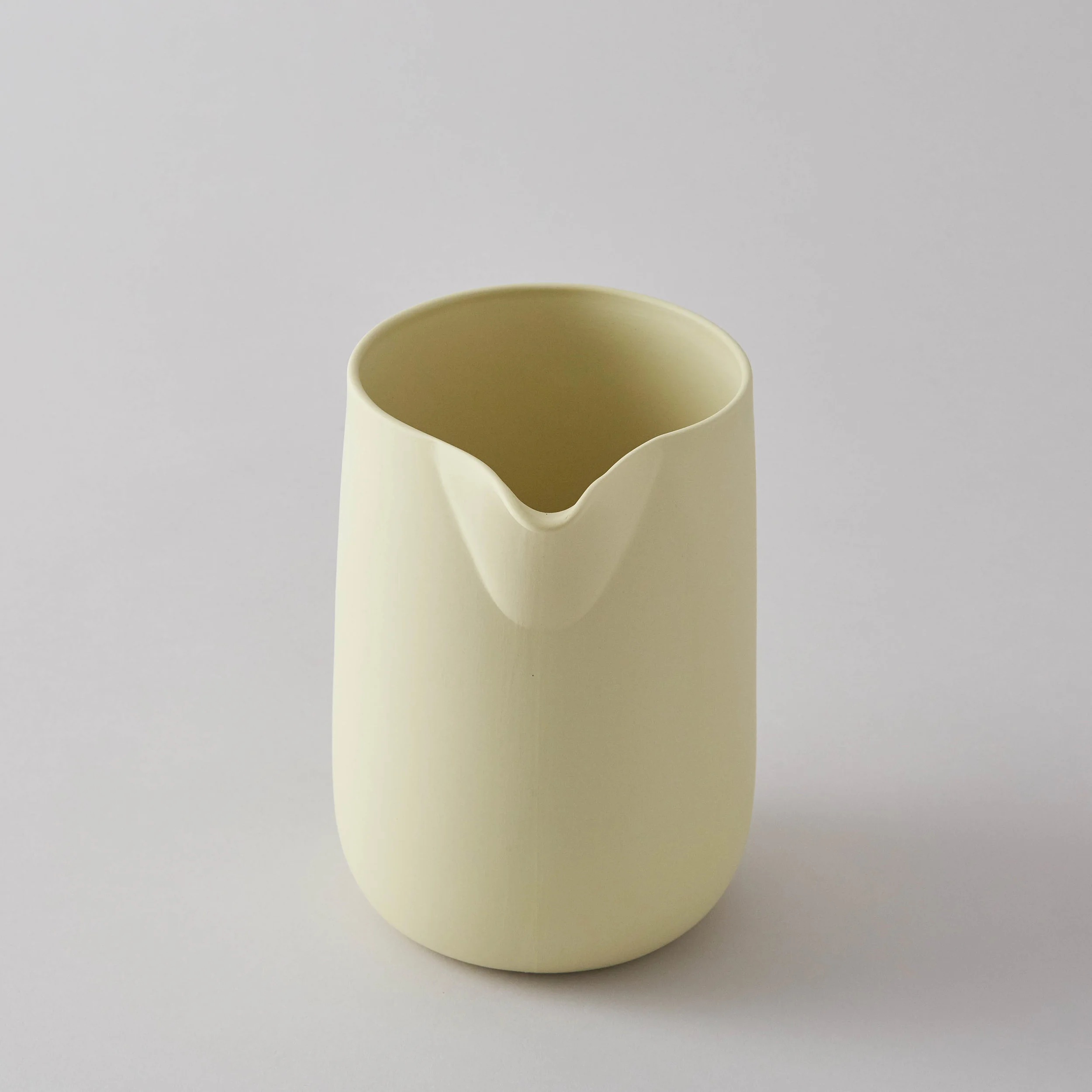 SP yellow jug lip.jpg