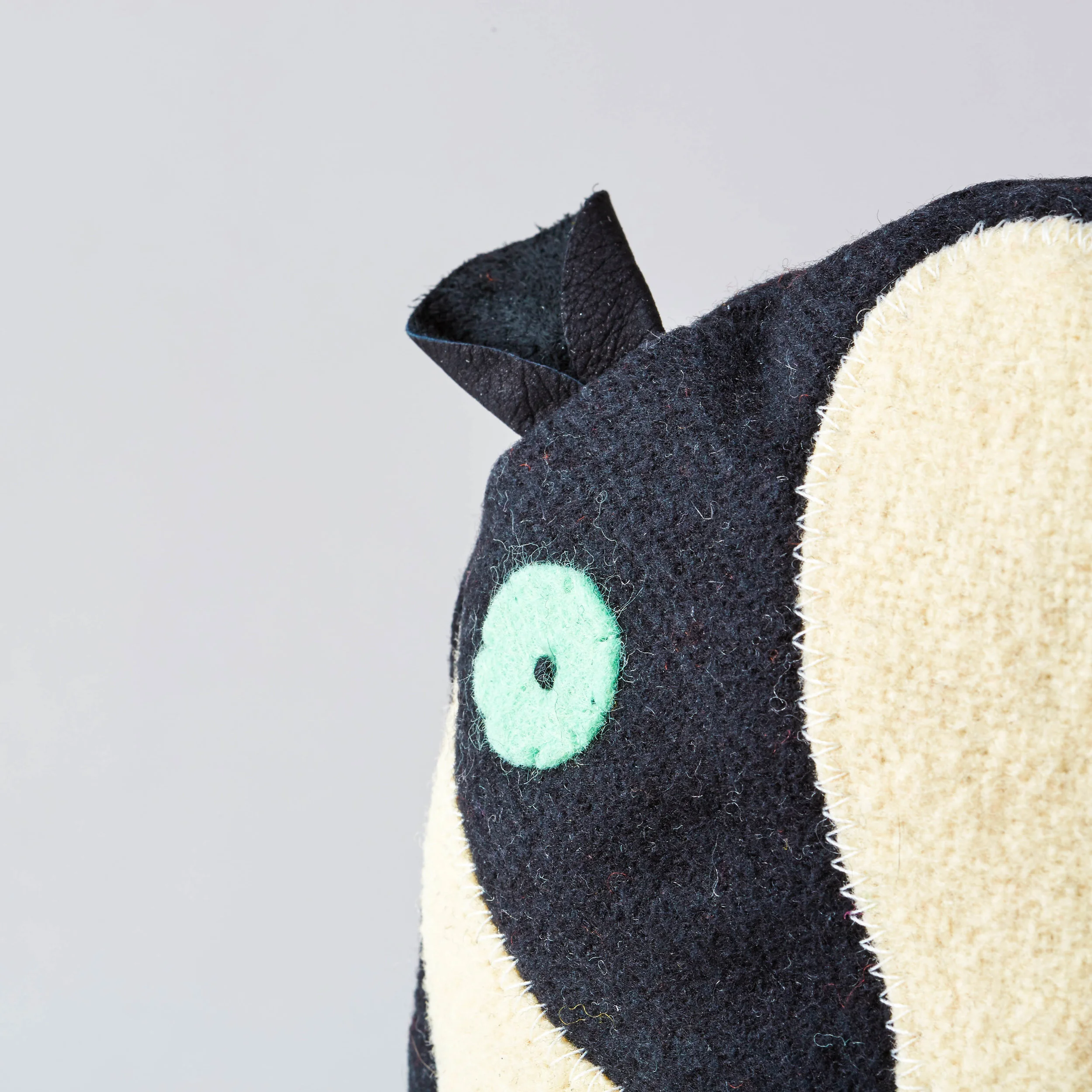ss-MS0001-detail-YV002.jpg