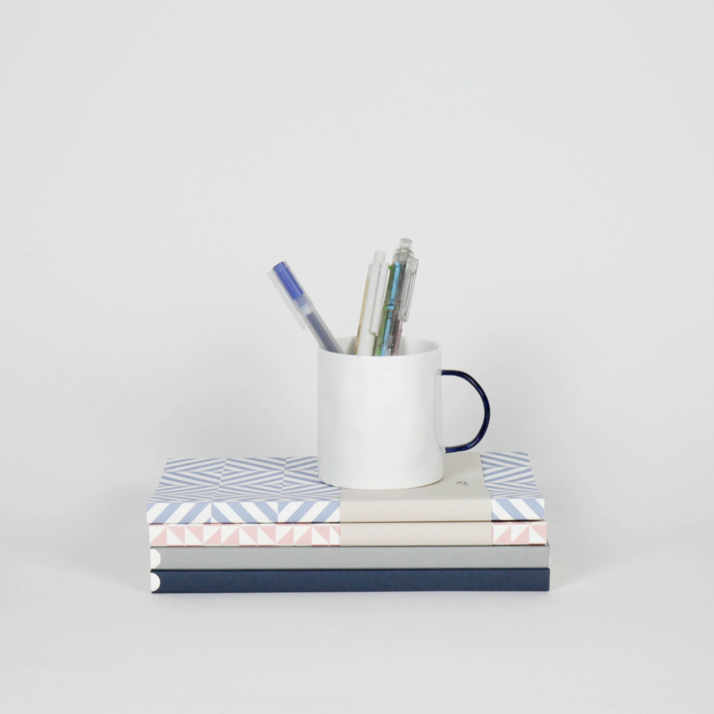 Blue+White Flat-Lay Notebook [A5 size] 