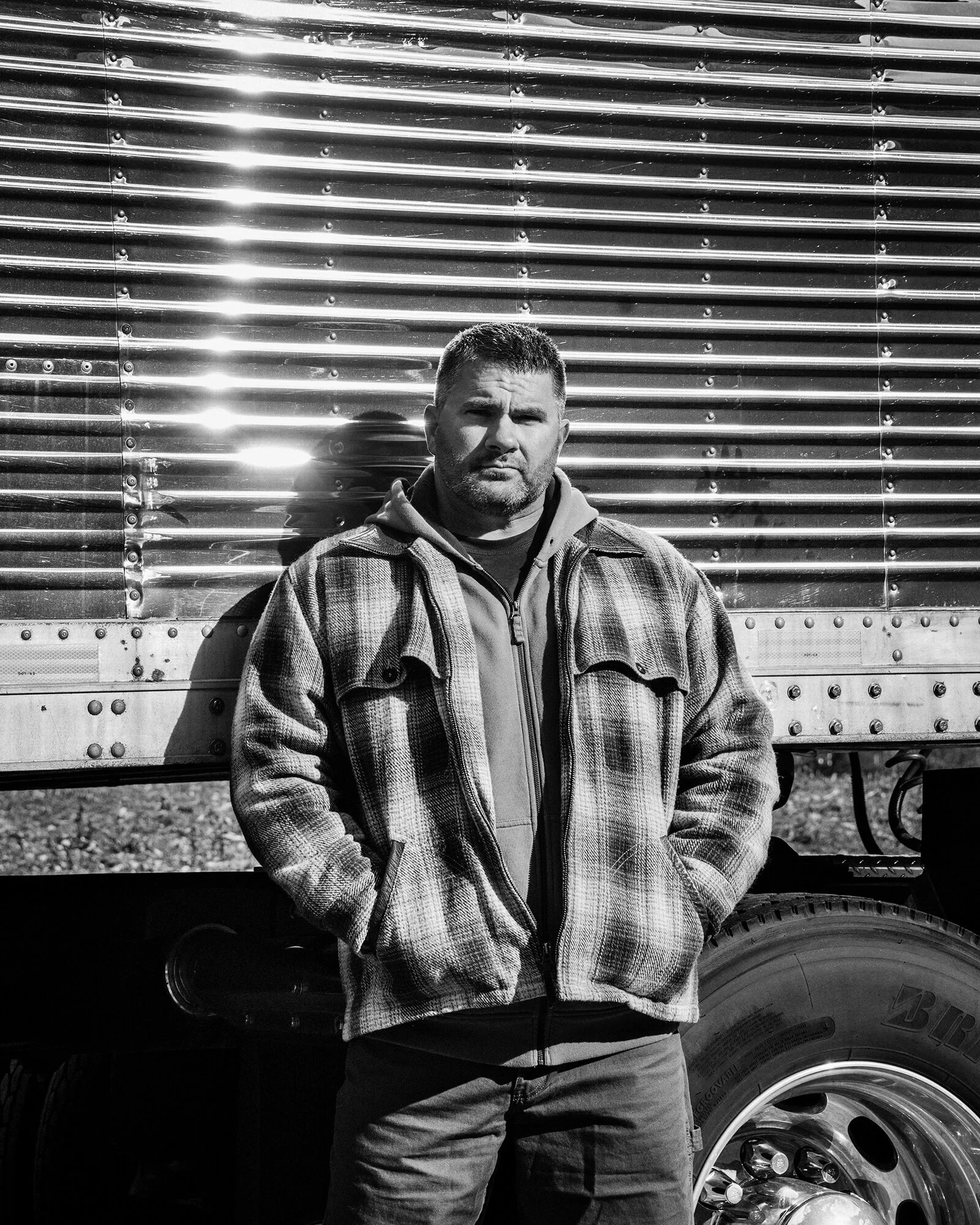 SS_HOWES_TRUCKERS_0016.jpg