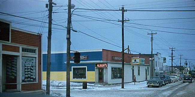red-light-on-mains-treet-1959-jan.jpg
