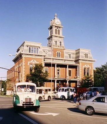 conv-parade6.jpg