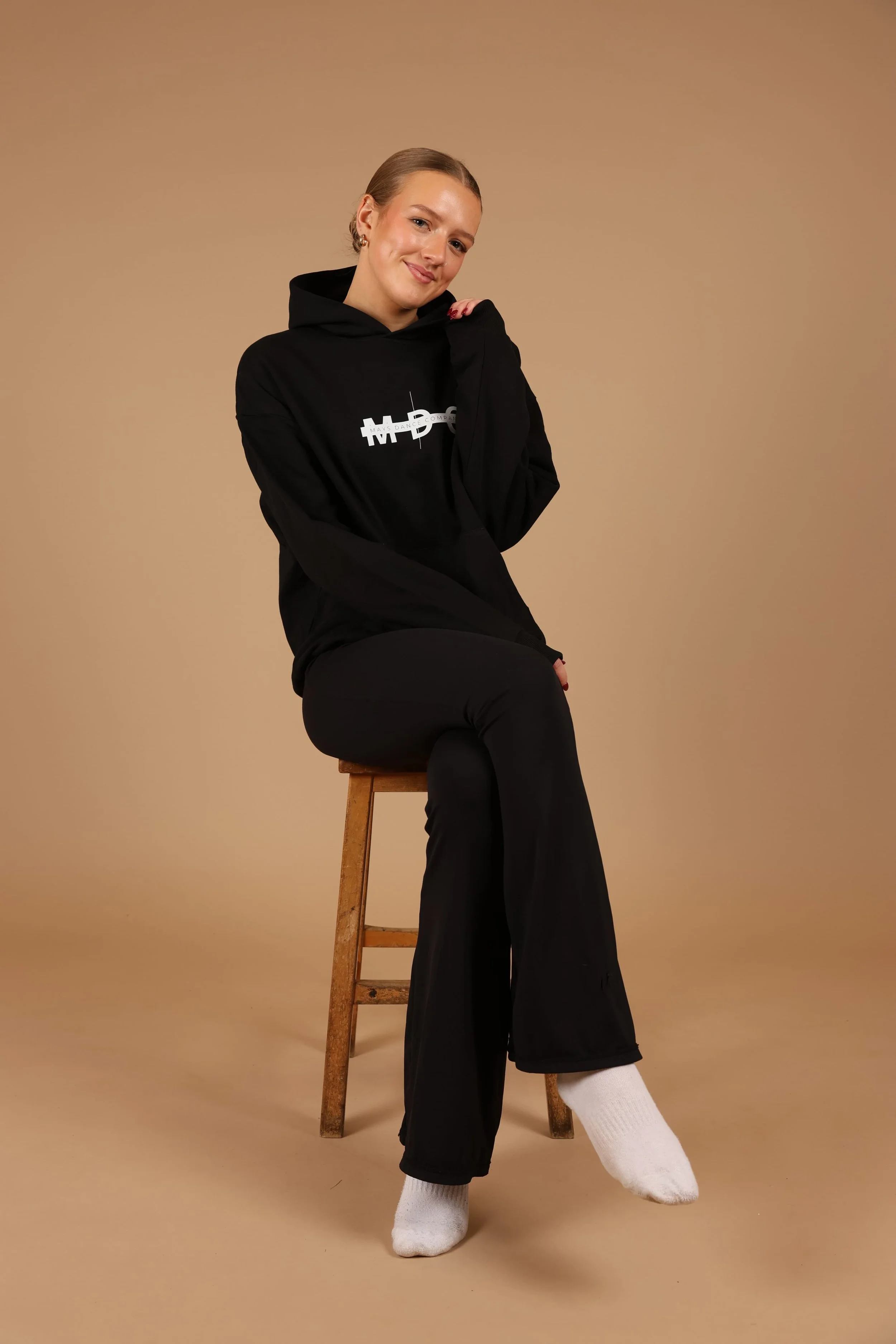 WhatsApp Image 2025-11-23 at 18.08.00 (2).jpeg