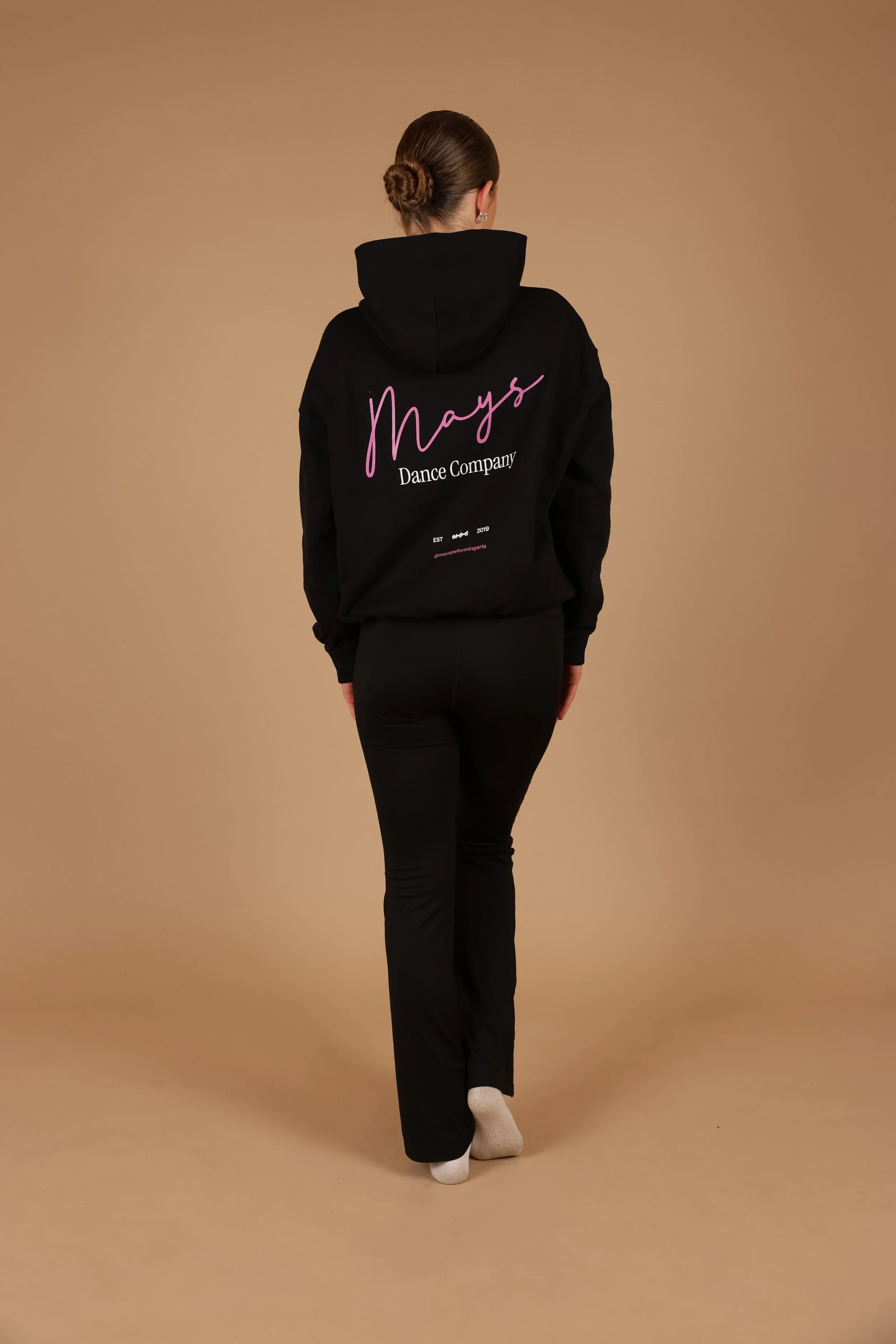 WhatsApp Image 2025-11-23 at 18.08.01 (2).jpeg