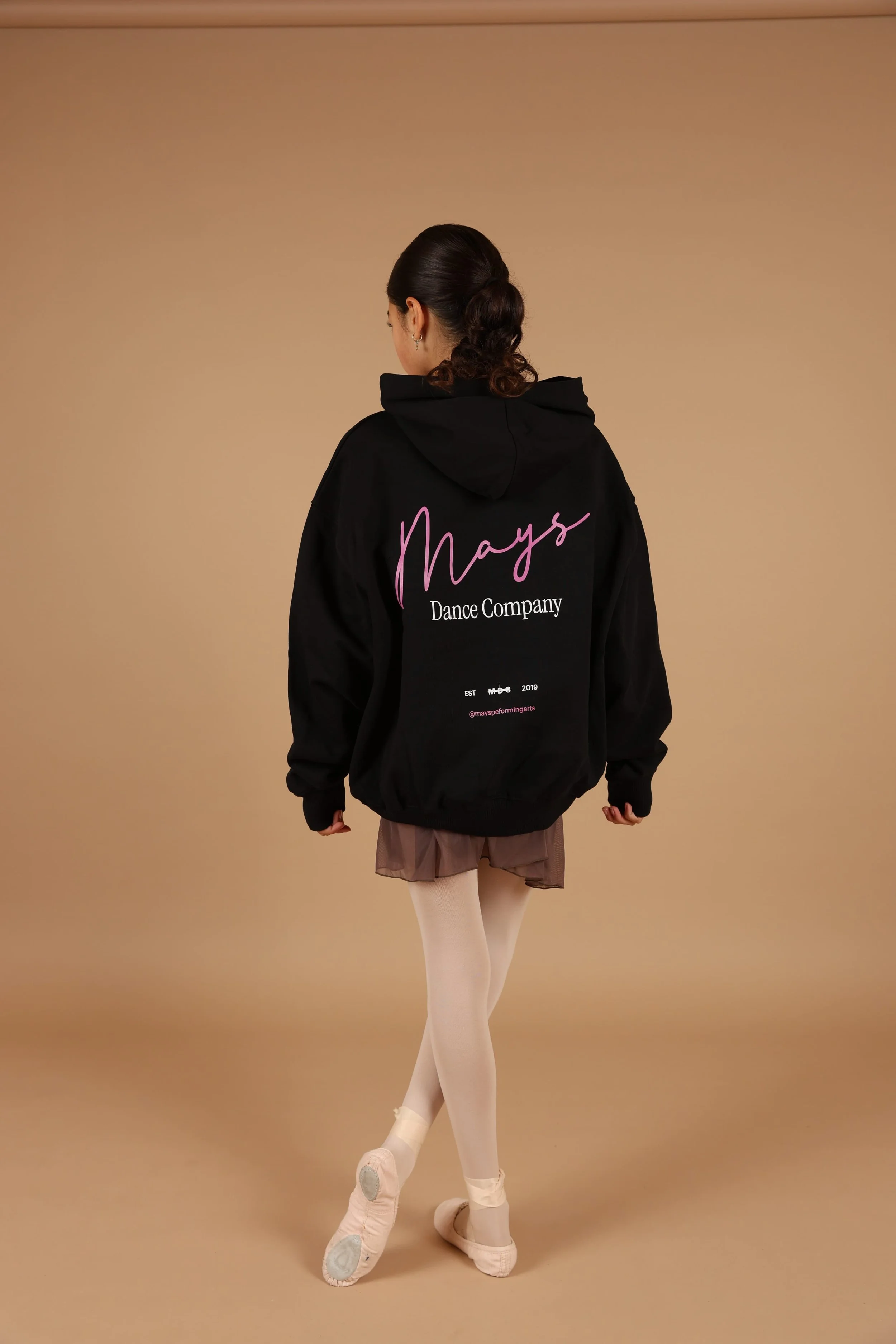 WhatsApp Image 2025-11-23 at 18.08.03.jpeg