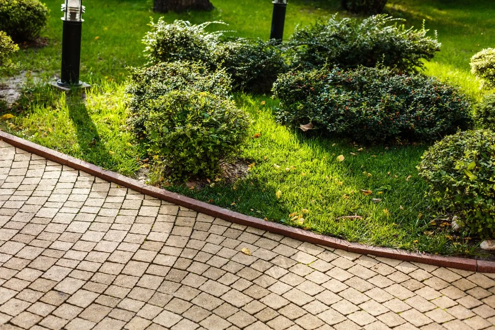 How Does Craftsmanship Impact The Lifespan Of Paver Patios?