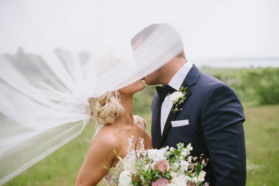 VS_MarthasVineyardWeddnig-55.jpg