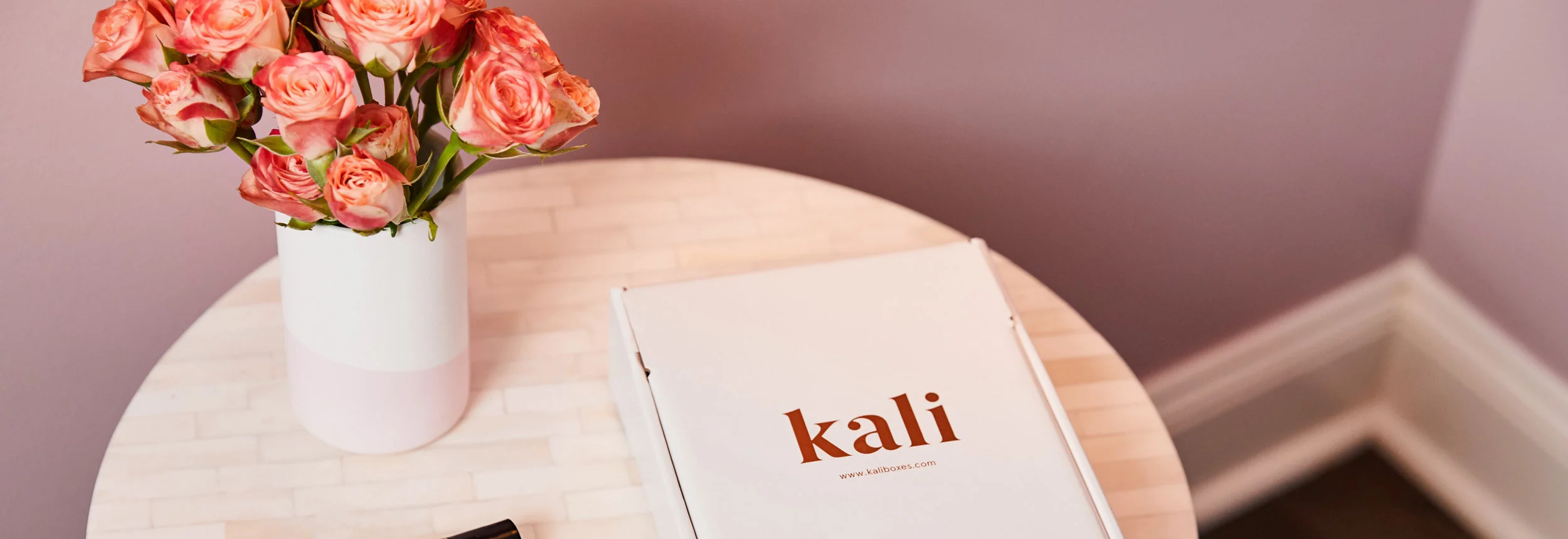 02_kali_tampons_bedroom_product_022-edit copy.jpg