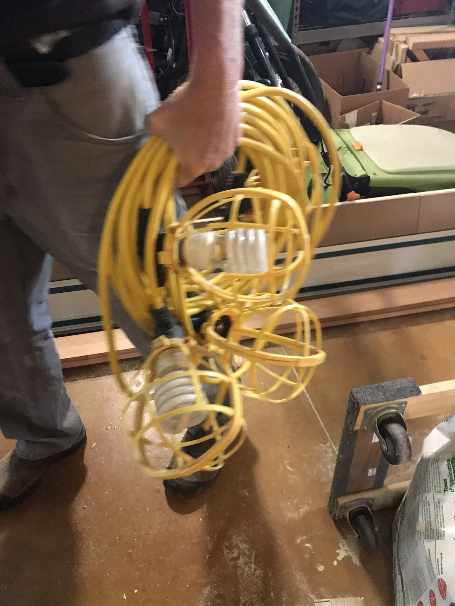 Winter Build 03: Lights and Heat