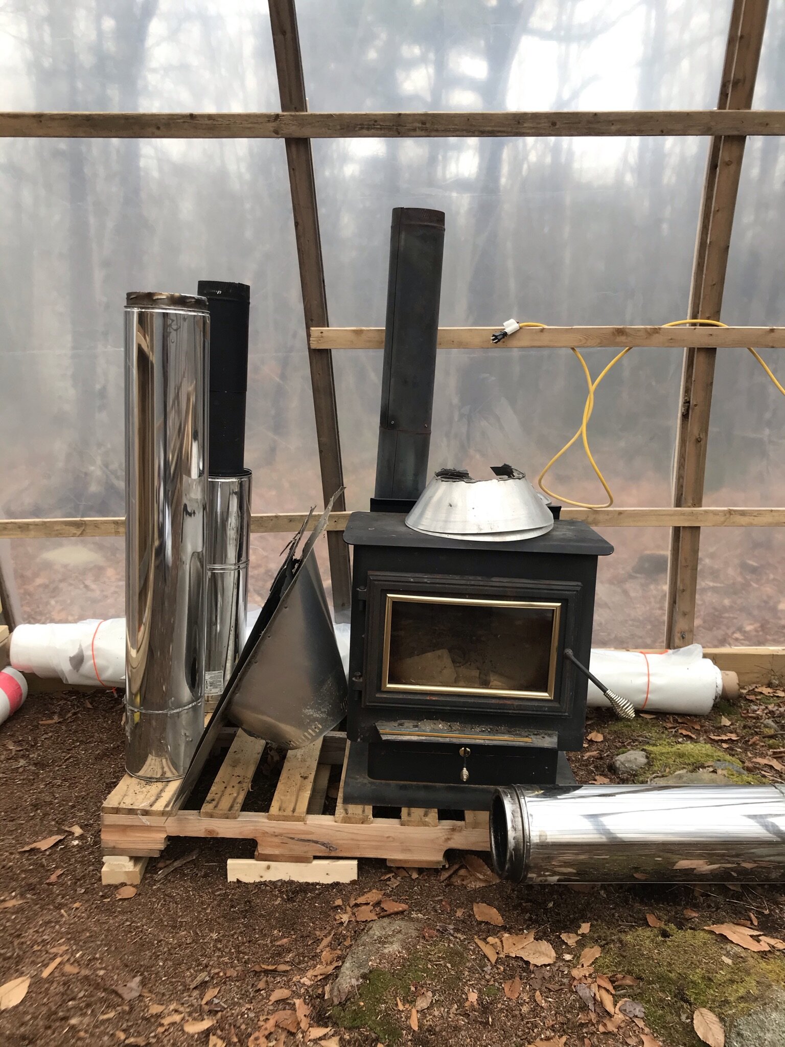 Winter Canoe Build: 14: Materials, Measuring, and a Wood Stove!