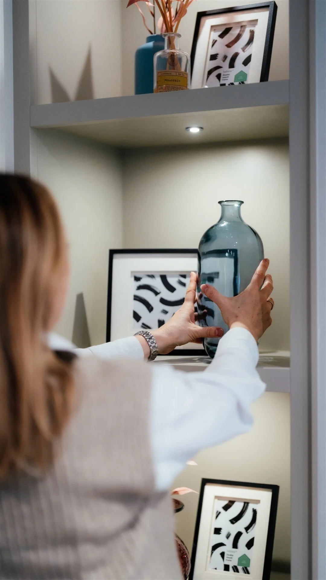 We don't just design your space, we see it through to the very end. 

From the initial ideas and planning, through ordering and installation, all the way to the finishing touches, we&rsquo;ll be with you at every stage of your project.

And that fina
