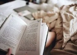 Check out: www.Bookclubz.com