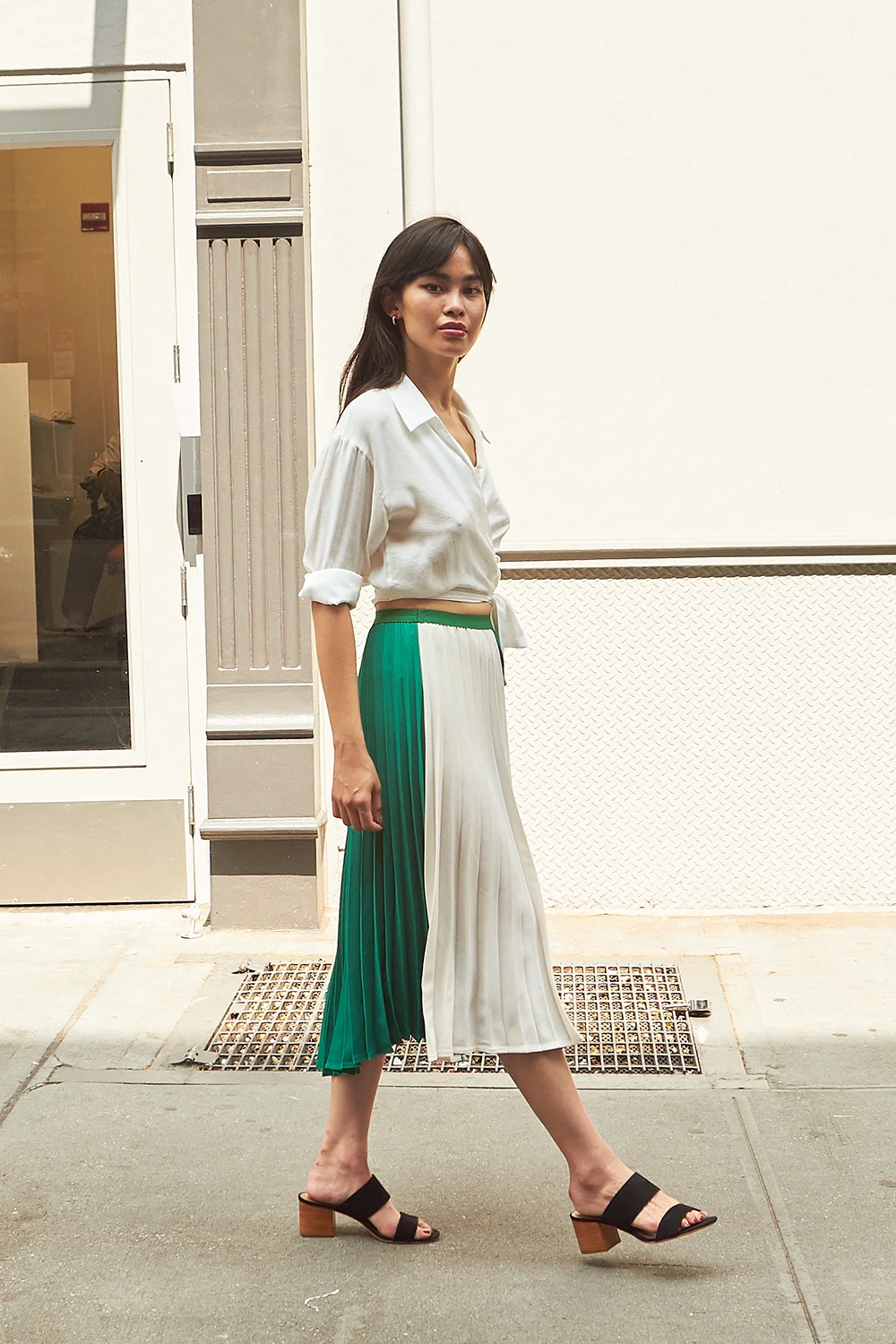 TWO_TONE_PLEATED_SKIRT_ 2.jpg