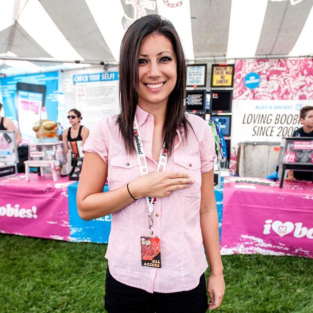 Keep A Breast Introduces #CHECKYOURSELFIE: A Global Self-Check Education Social Campaign For October Breast Cancer Prevention Month