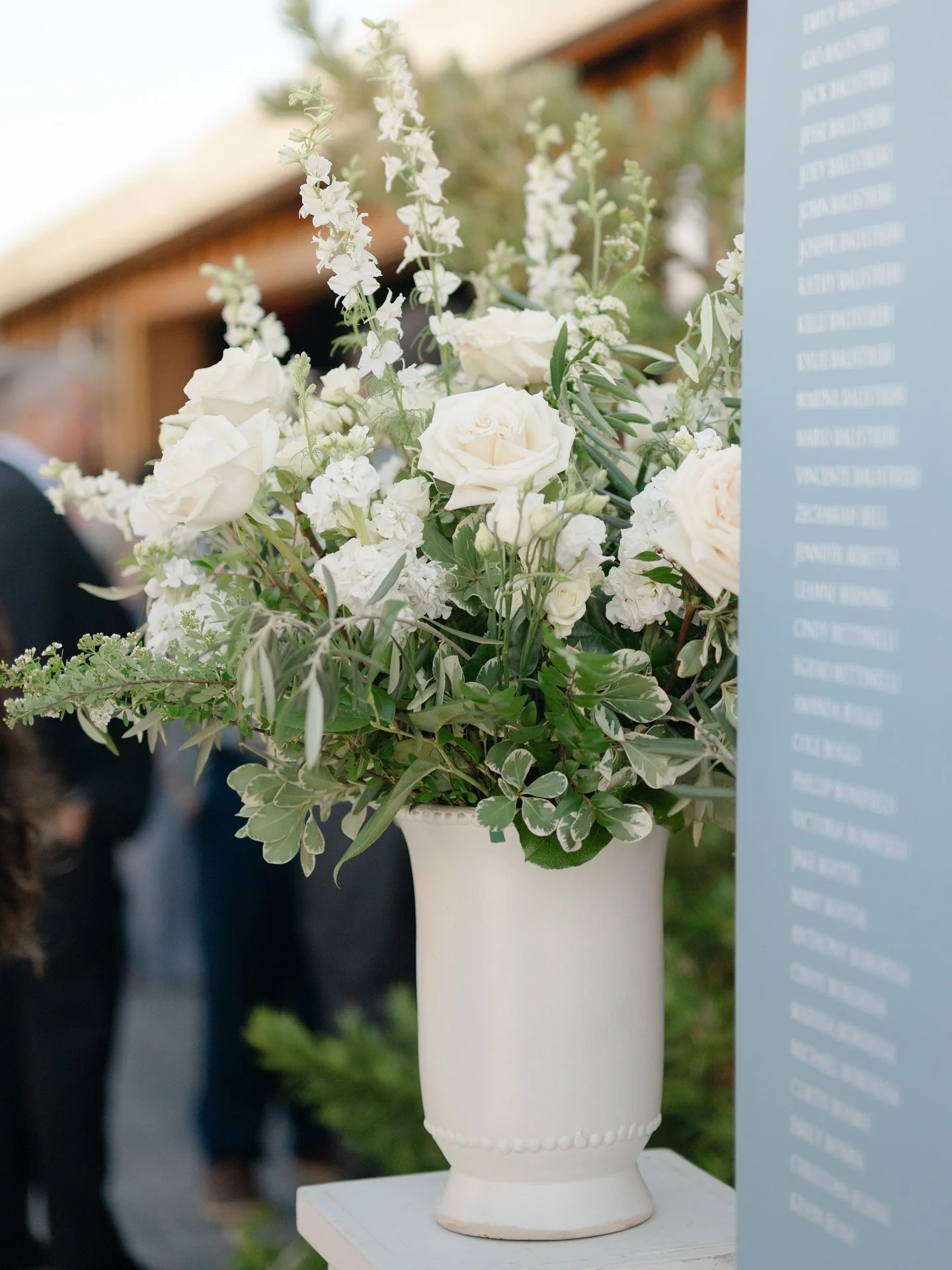Feeling the summertime blues 💙

Photography: @ginapetersenphotography 
Planning + Design: @quintanaevents 
Flowers: @marianasfloraldesign 
Stationary: @white.linen.design 
Signage: @riskodesigns 
Rentals: @encoreeventsrentals 
Videography: @m.y.medi