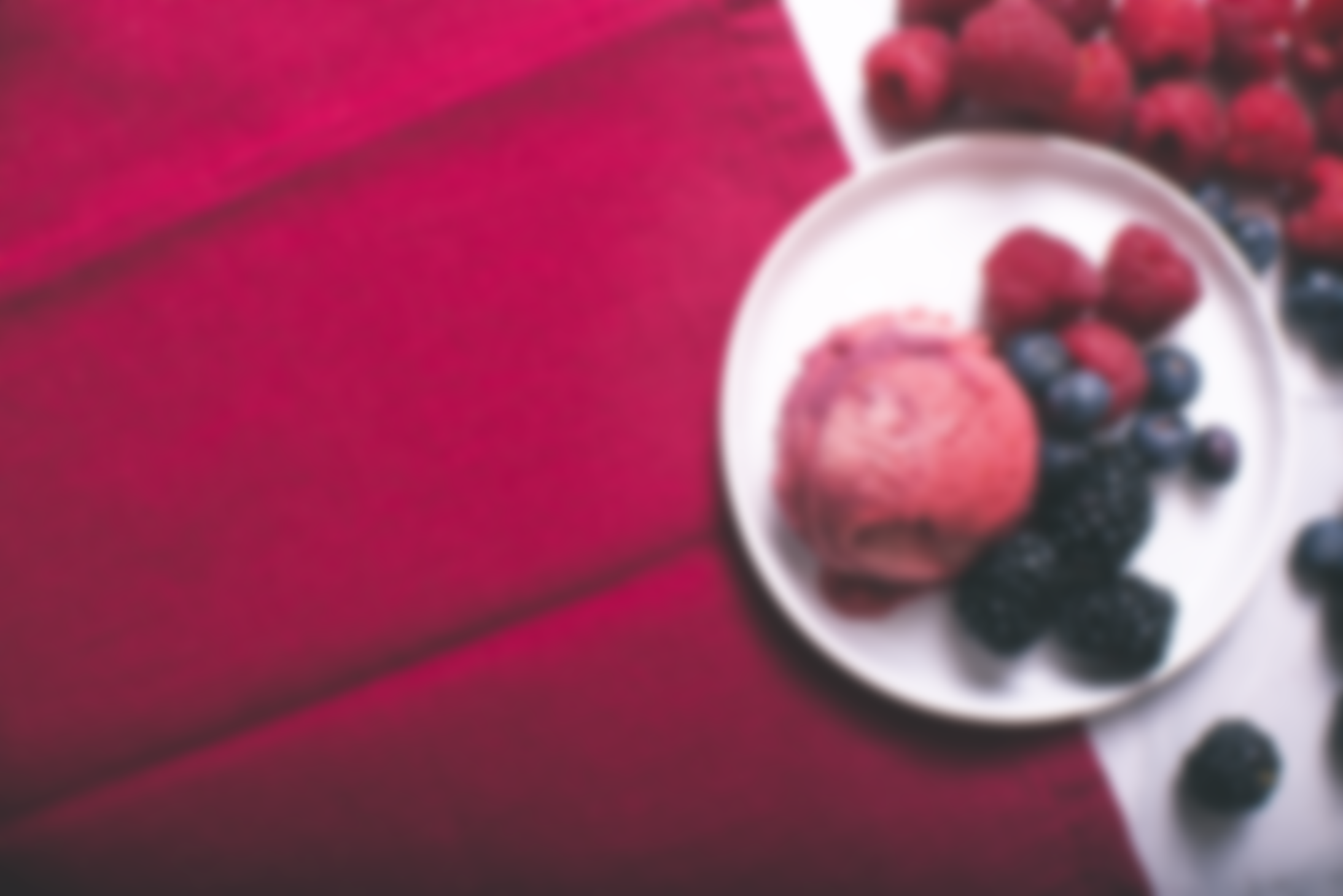 DSC_7499-sm-blur.png