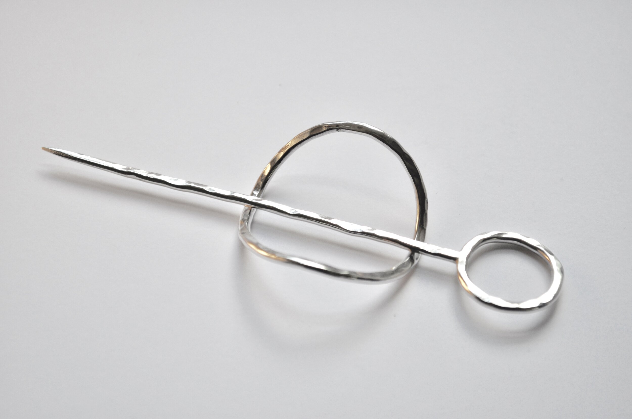 Orig Hair Pin w:Circle.jpeg