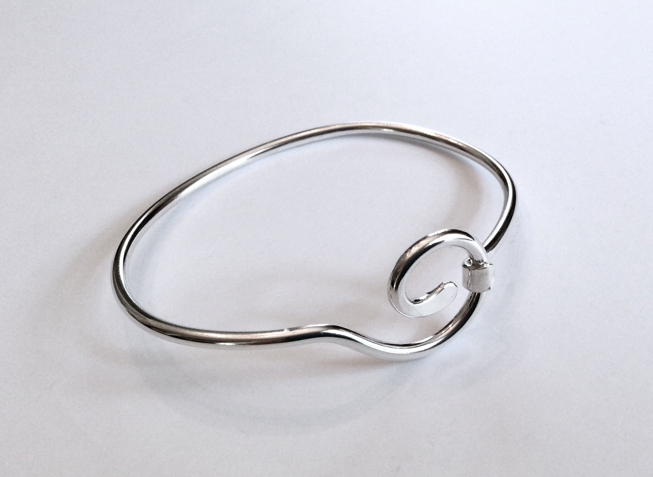 Swirl Latch Bracelet 1.jpeg