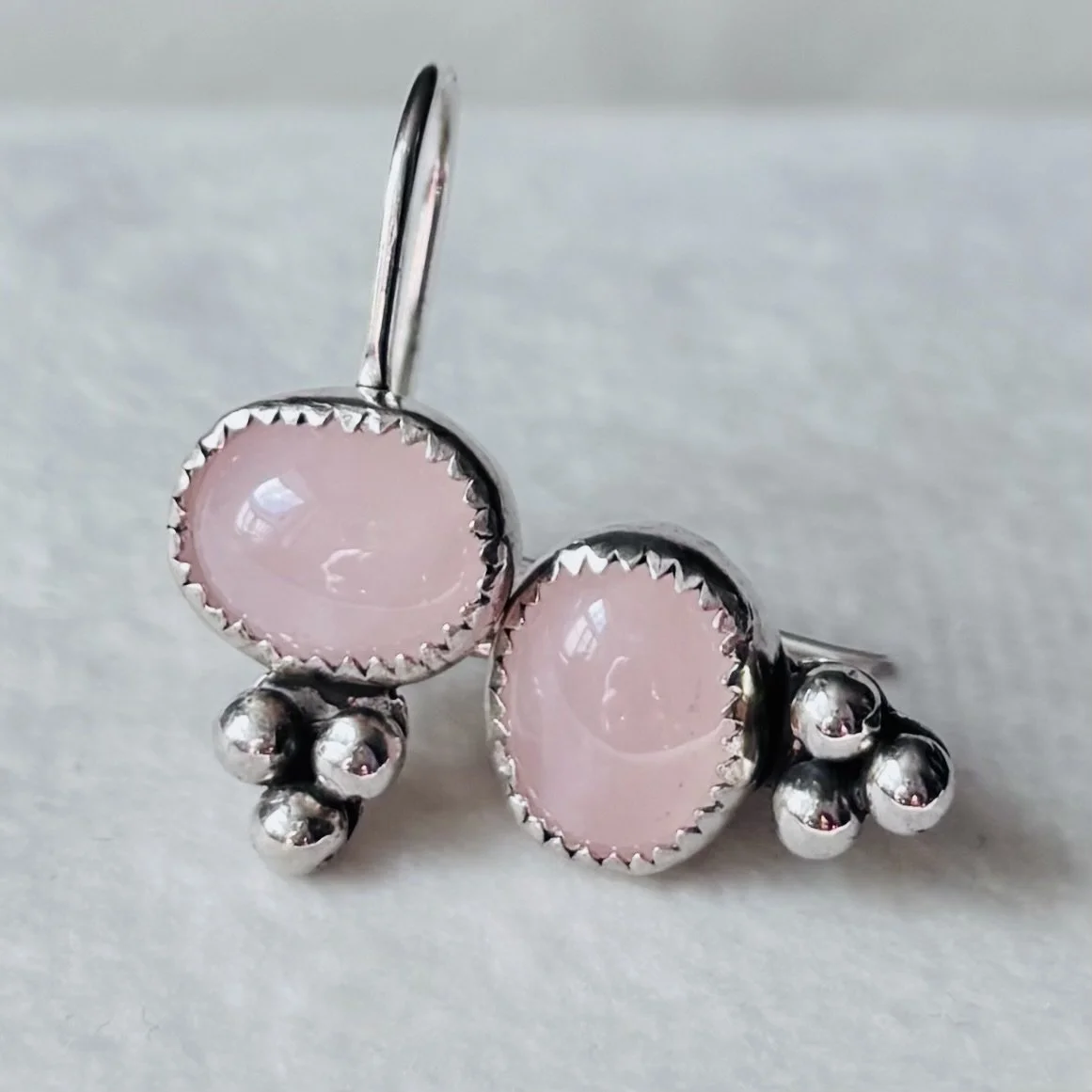 Oval Set w:Trpl Ball Pink 1.jpeg