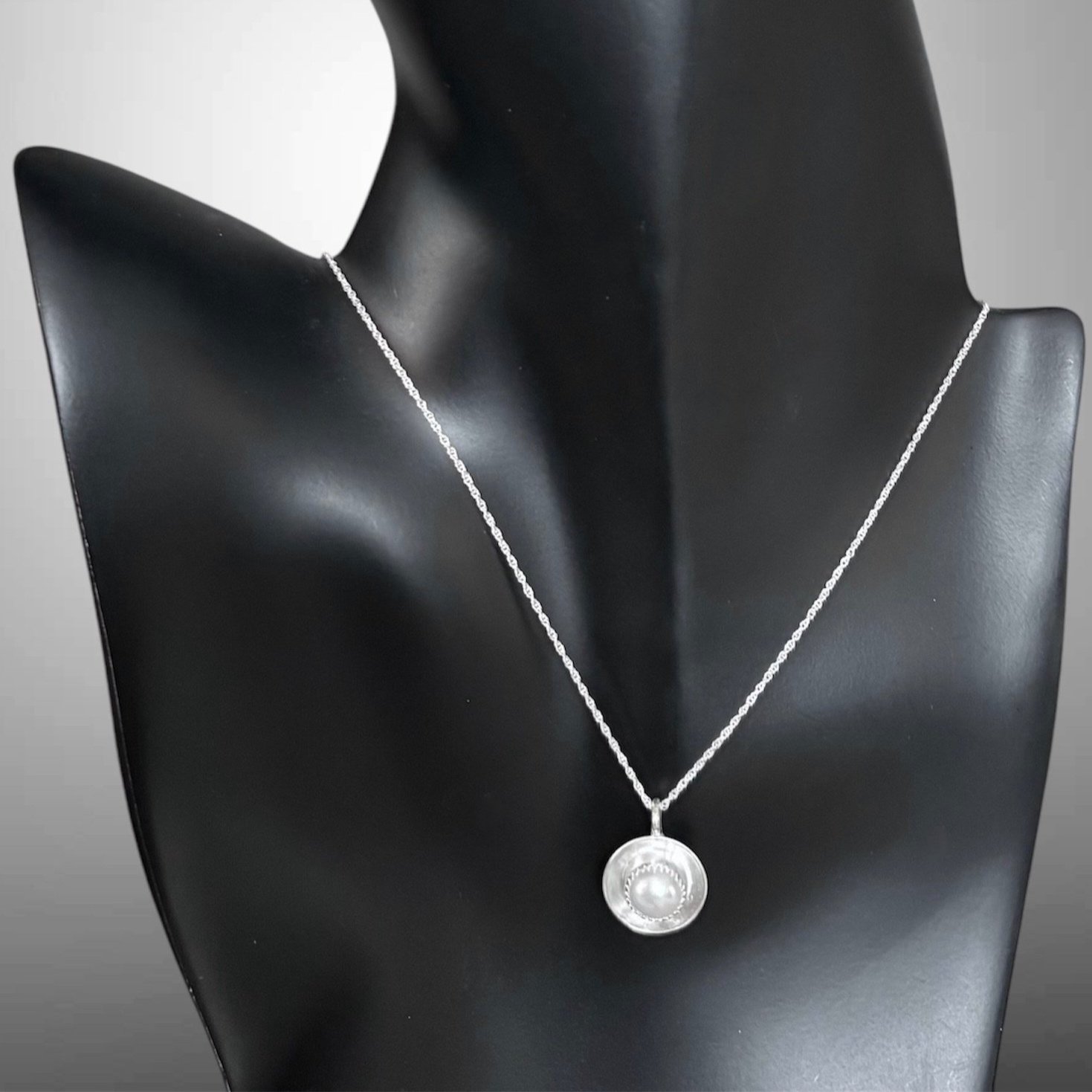Concave%252BDisc%252Bw%252Bfwp%252BWhite-Set%252BModel.jpg