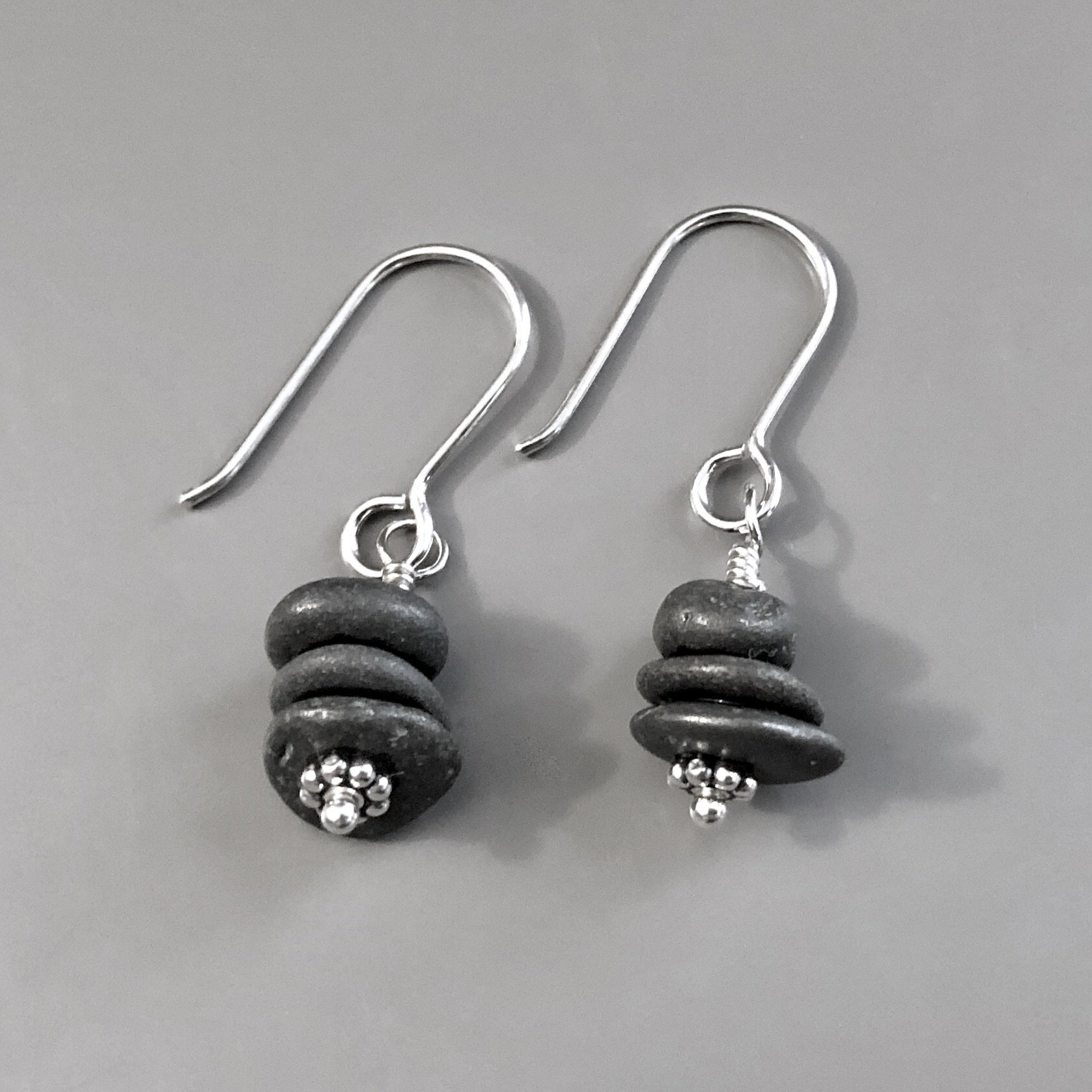 Cairn Earrings b.jpeg