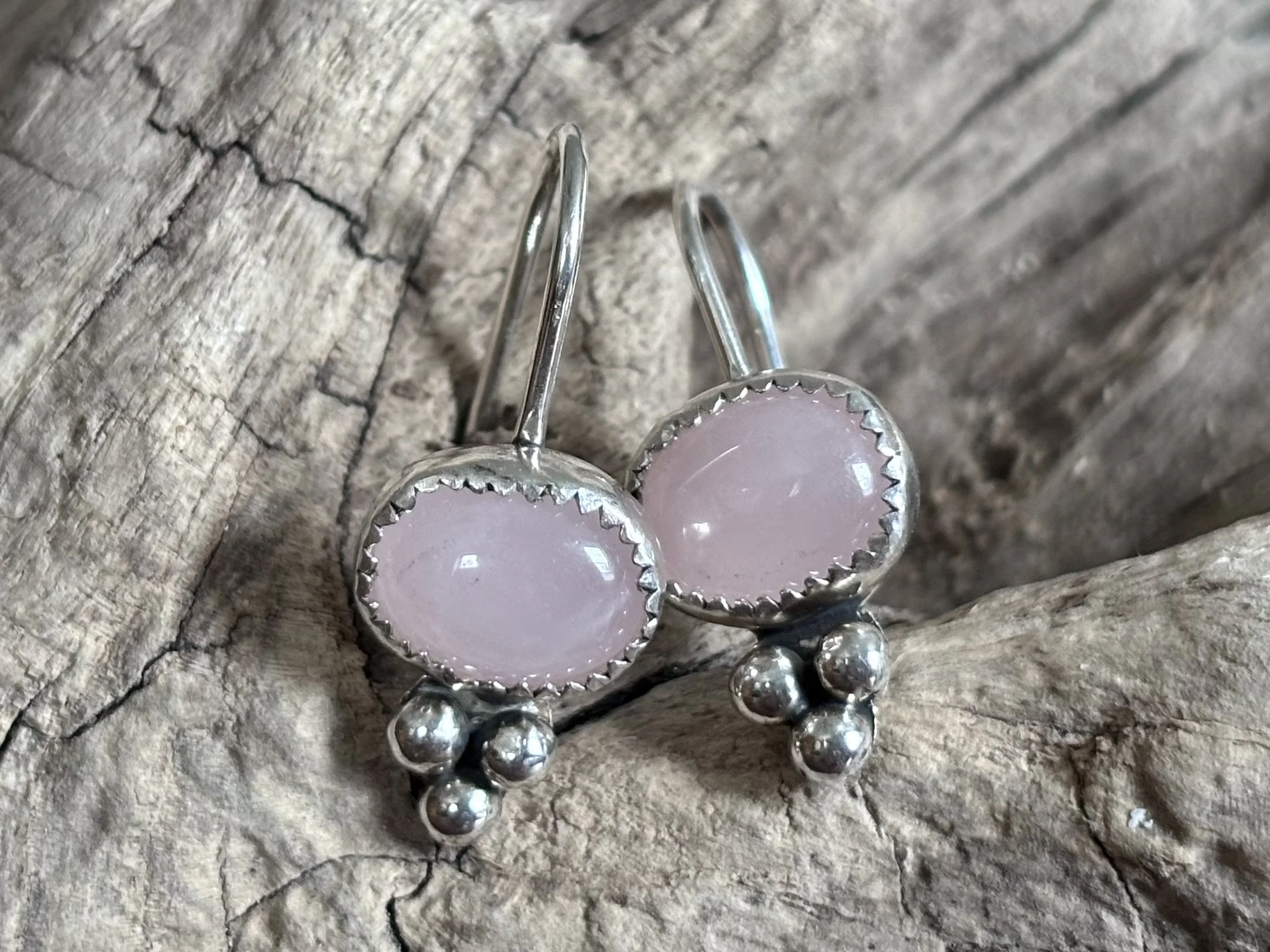 Oval Set w:Trpl Ball Pink 2.jpeg